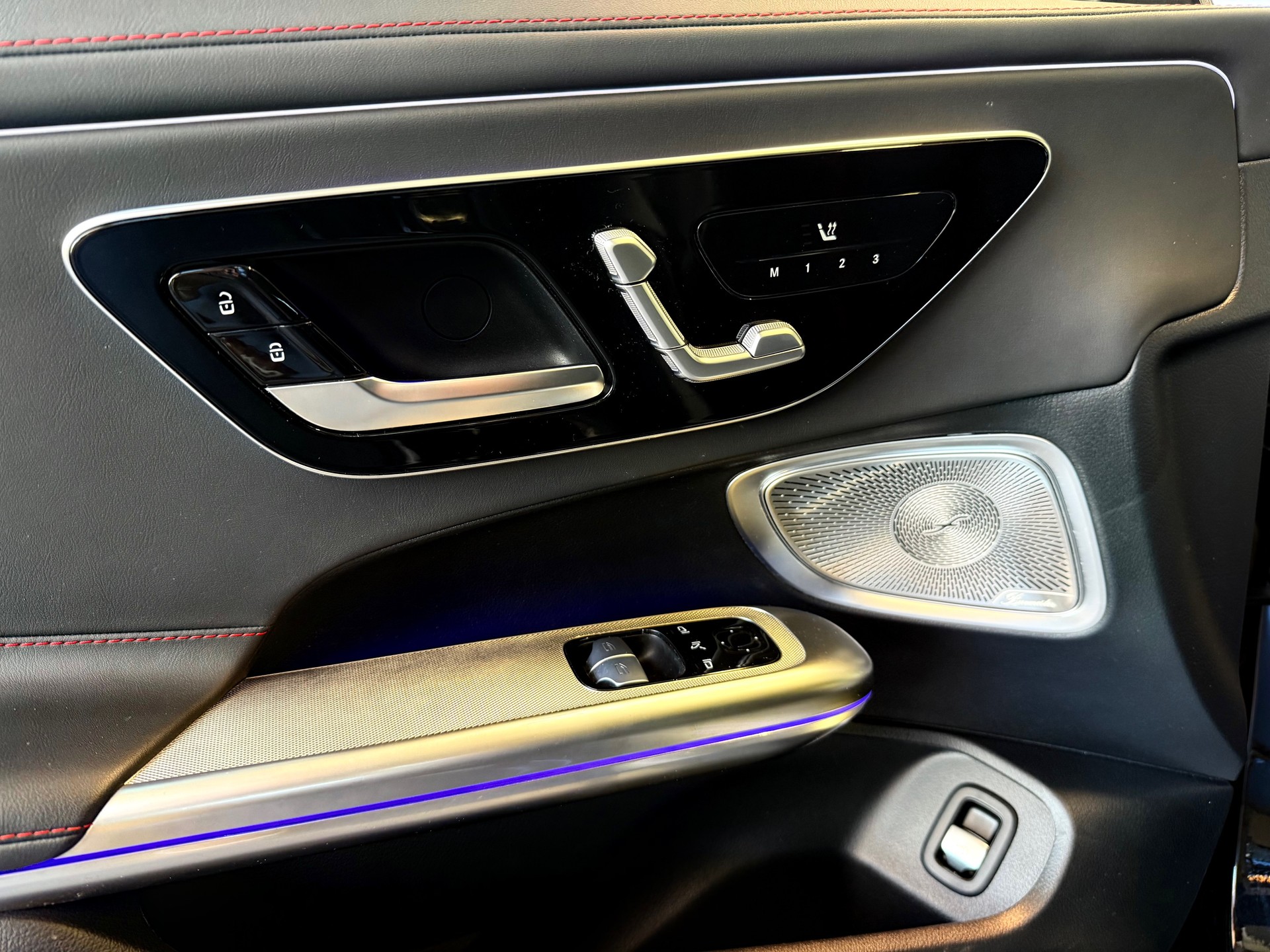 MERCEDES-BENZ CLE 53 Coupé AMG 4Matic+ 9G-Tronic-image-12