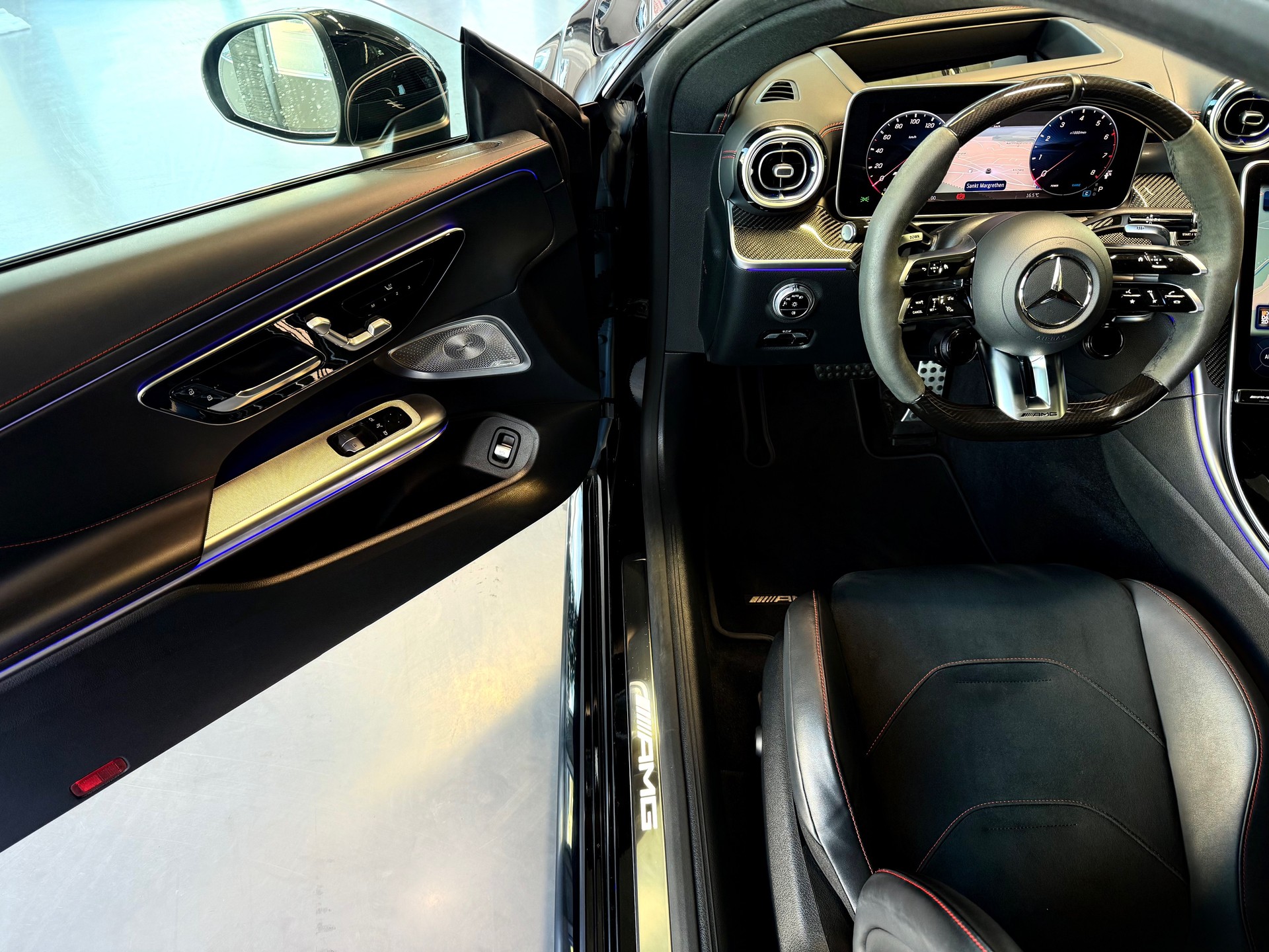 MERCEDES-BENZ CLE 53 Coupé AMG 4Matic+ 9G-Tronic-image-14