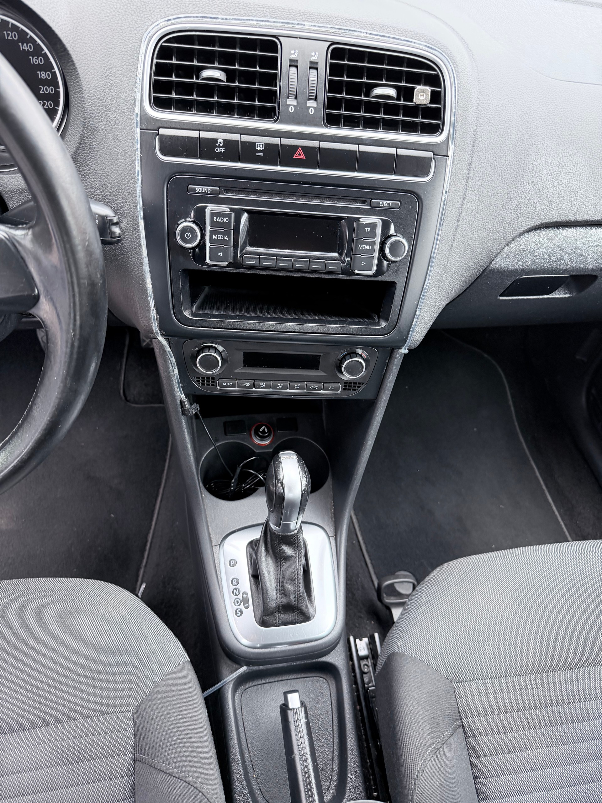 VW Polo 1.2 TSI Comfortline DSG-image-10