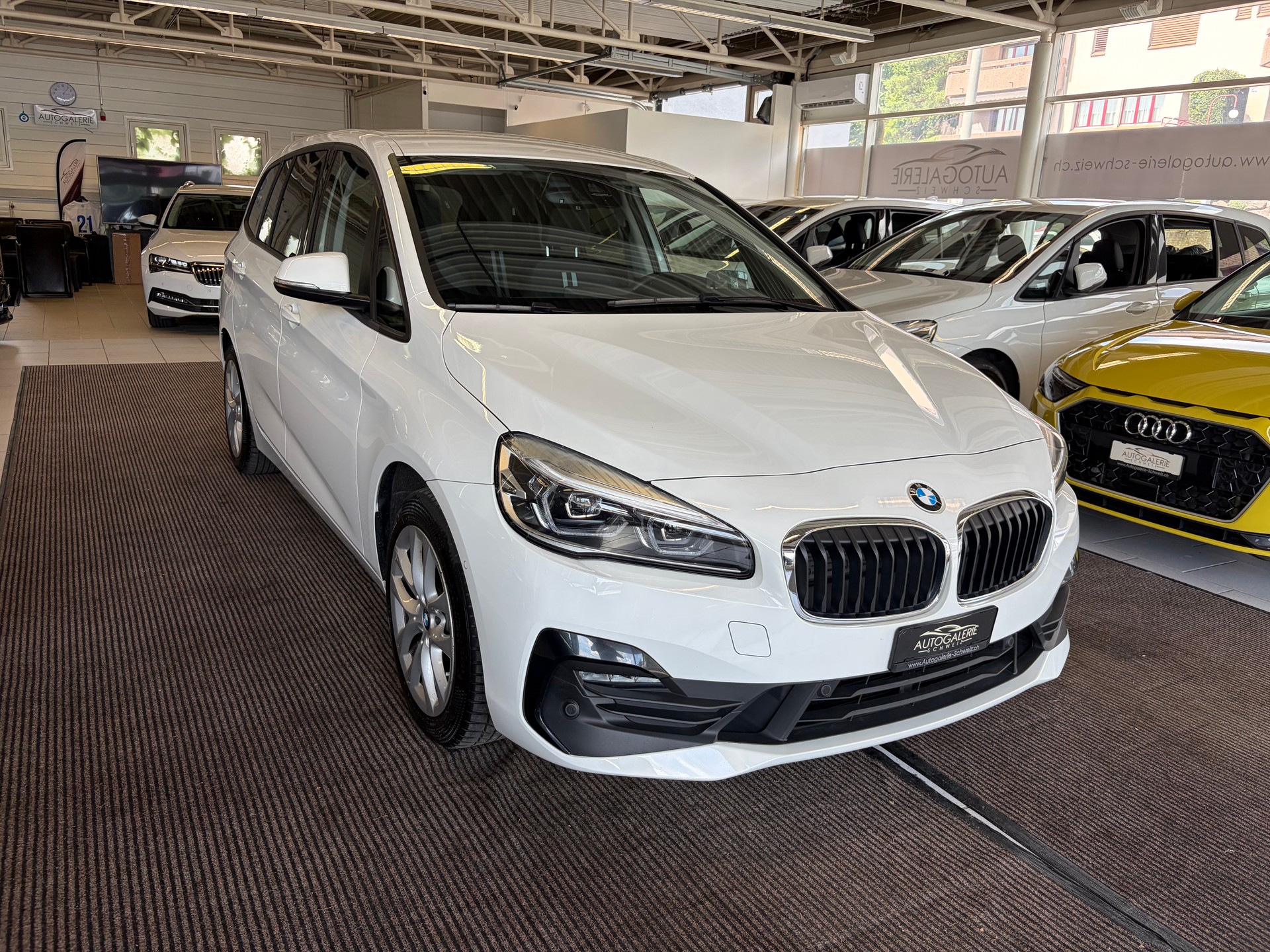 BMW 220d xDrive Gran Tourer | CH Fzg. | Driving Assistant Plus | Kamera | LED Scheinw. | HeadUp | Sportsitze |-image-33