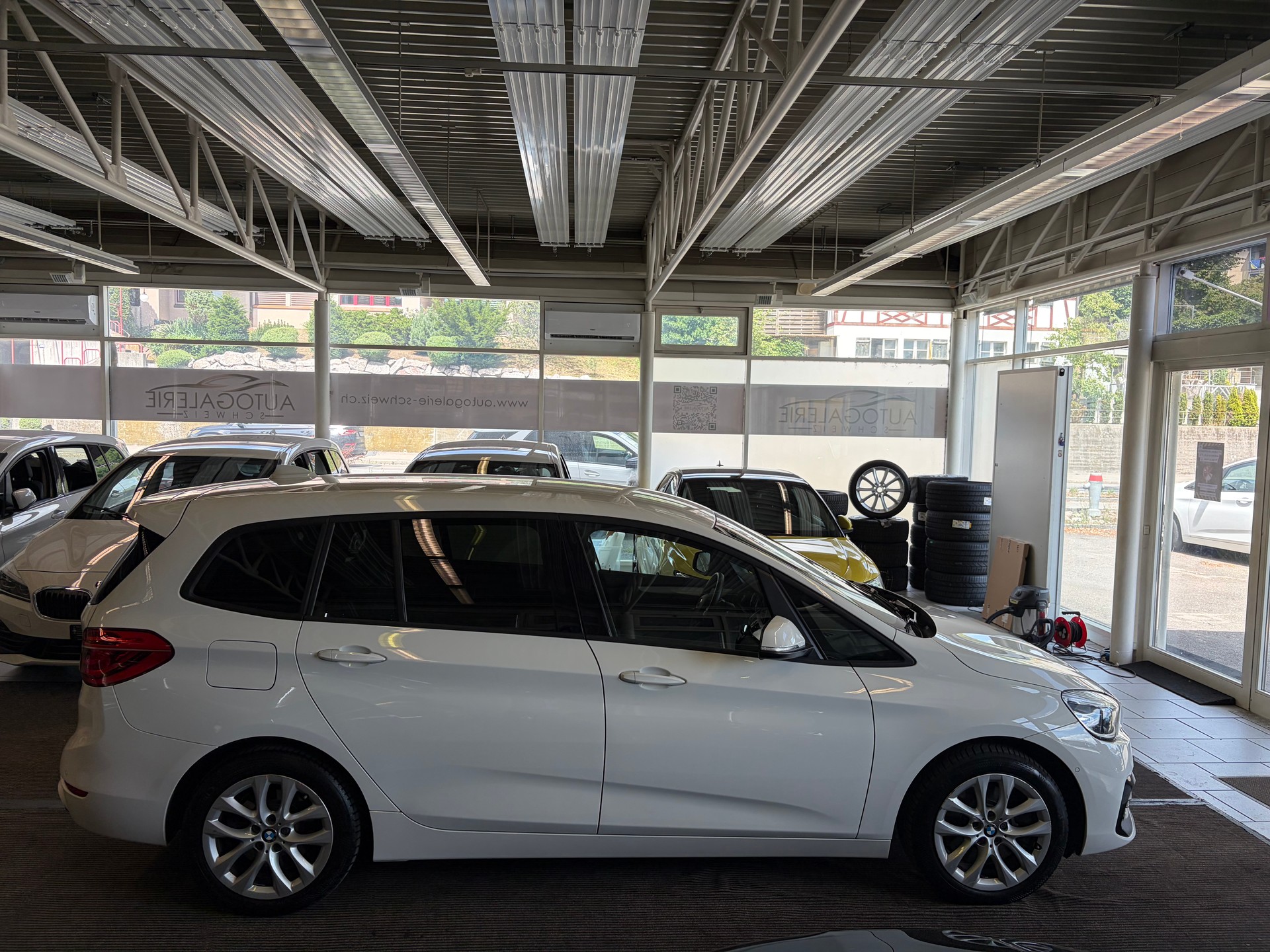 BMW 220d xDrive Gran Tourer | CH Fzg. | Driving Assistant Plus | Kamera | LED Scheinw. | HeadUp | Sportsitze |-image-29