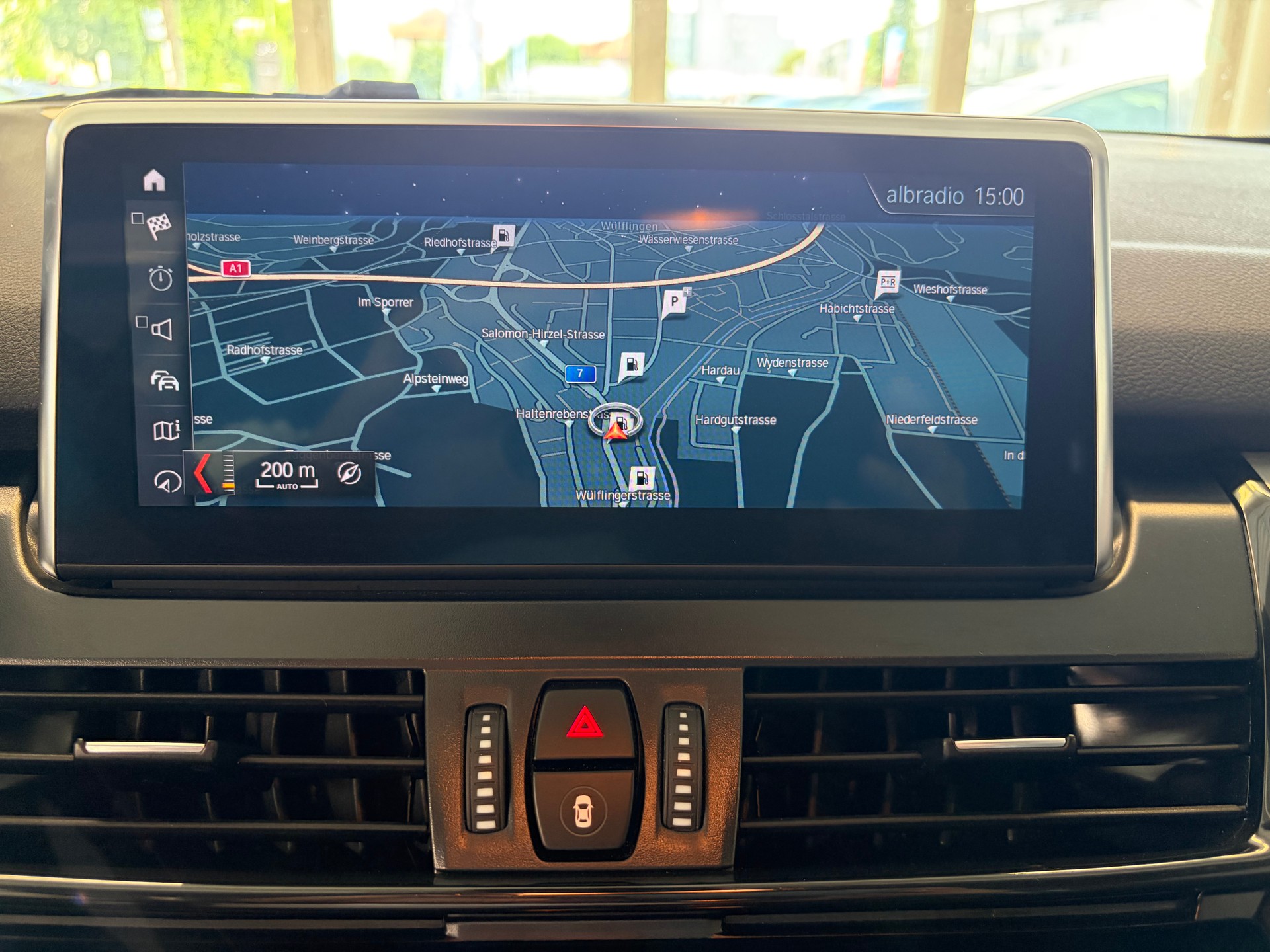 BMW 220d xDrive Gran Tourer | CH Fzg. | Driving Assistant Plus | Kamera | LED Scheinw. | HeadUp | Sportsitze |-image-15