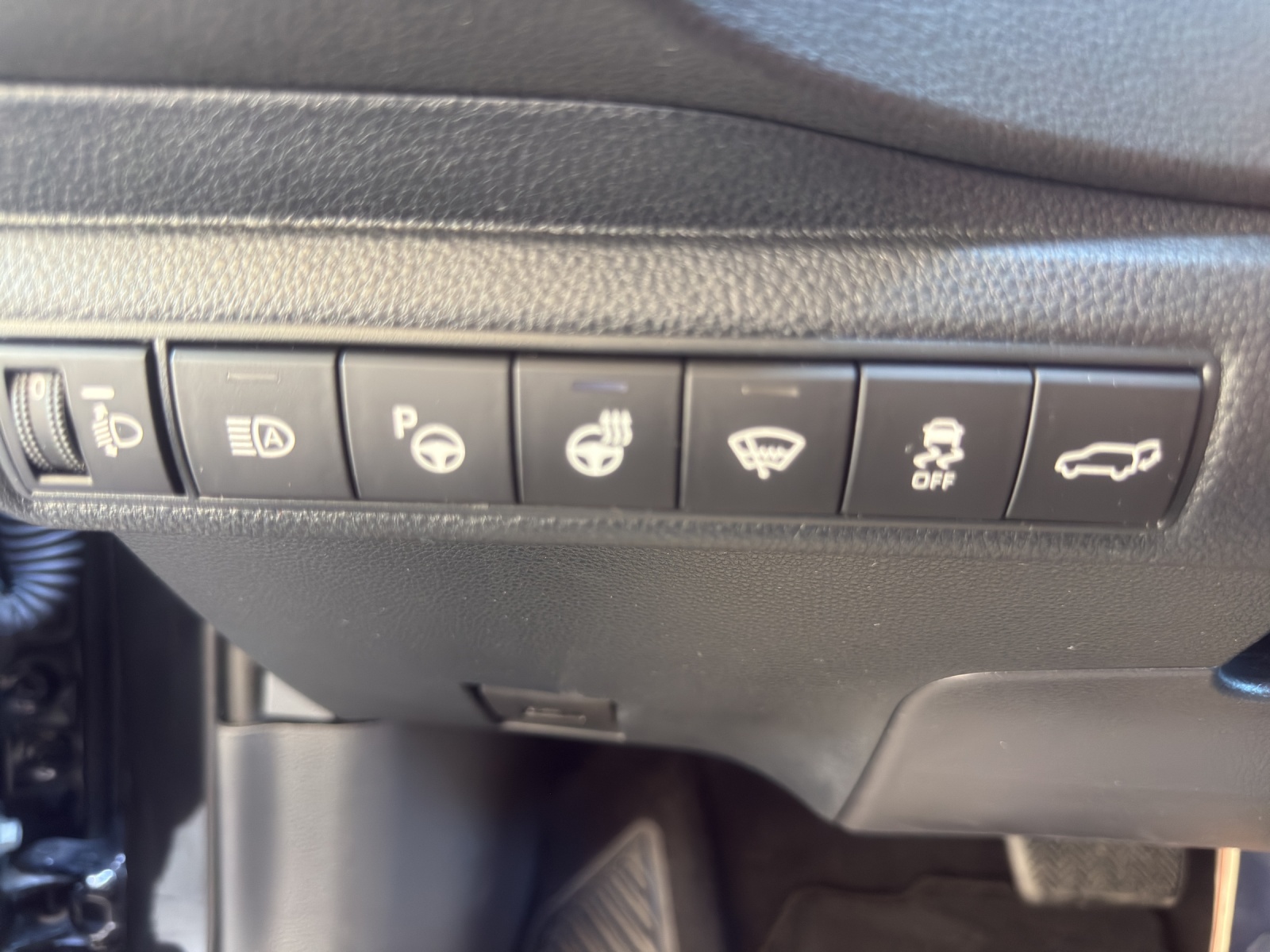 TOYOTA Corolla Touring Sports 2.0 HSD Premium e-CVT-image-22