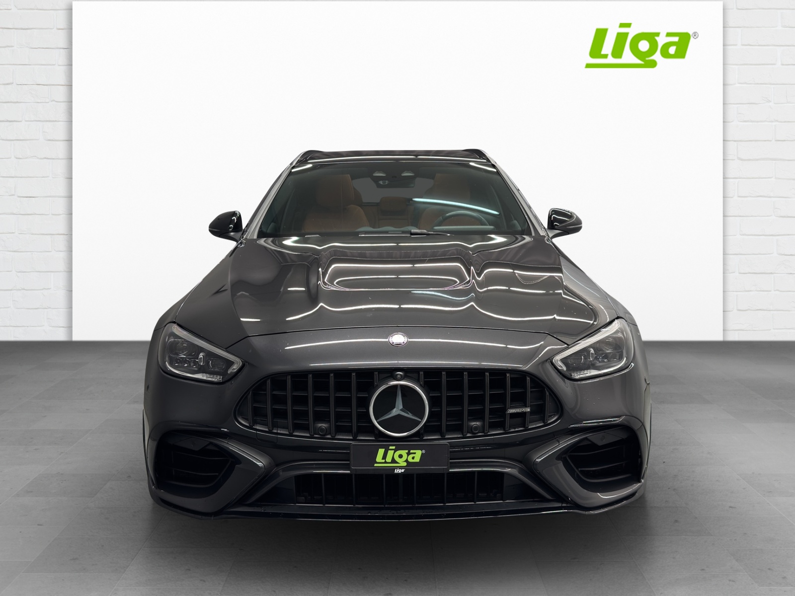 MERCEDES-BENZ AMG C 63 S E Perform. Ex. Ed.-showroom-element-1
