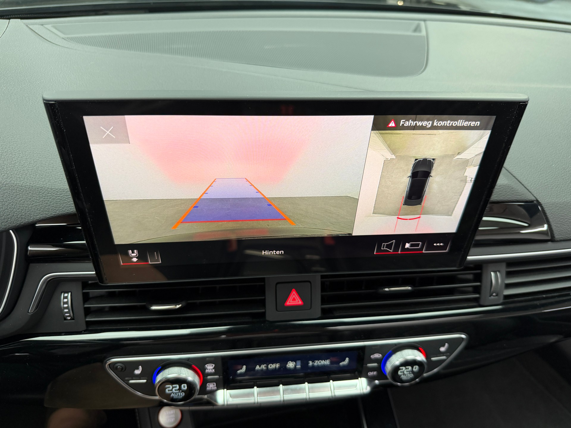 AUDI S5 Cabriolet 3.0 TFSI Mythos Black Metallicquattro 354PS tiptronic / 360° Kamera / Head-Up-Display / B&O Sound / S-Sportsitze /-image-13