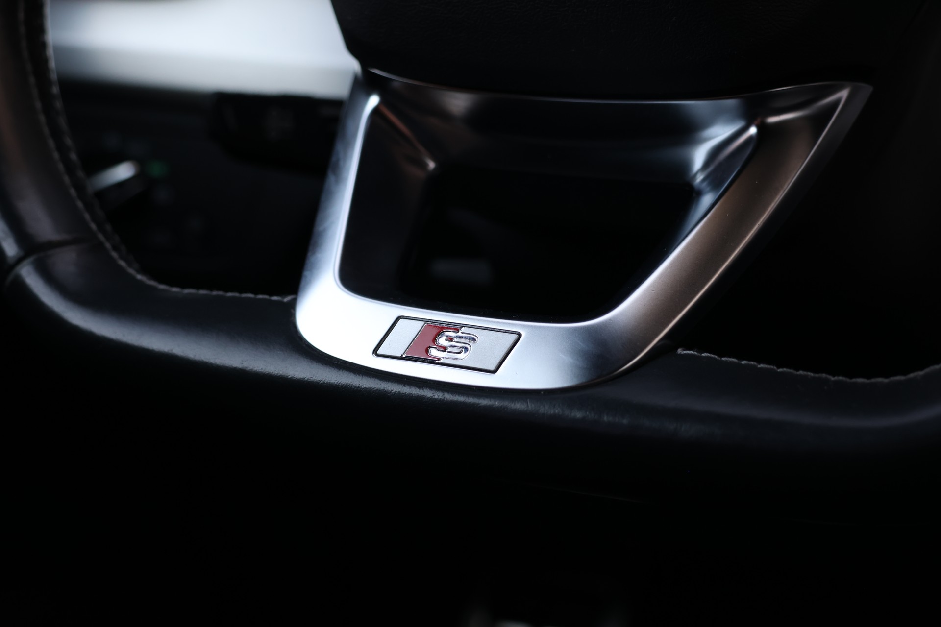 AUDI SQ5 3.0 TFSI quattro S-tronic (CH)-image-17