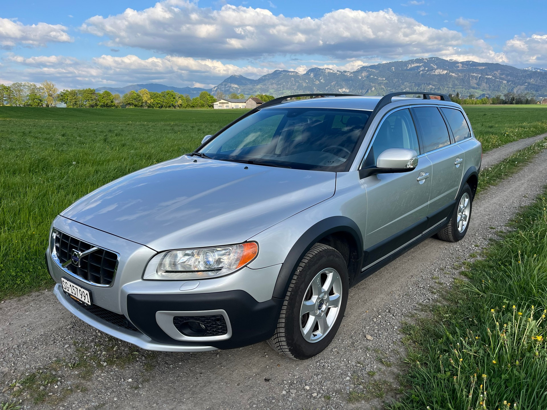 VOLVO 2.4 D5 Summum AWD