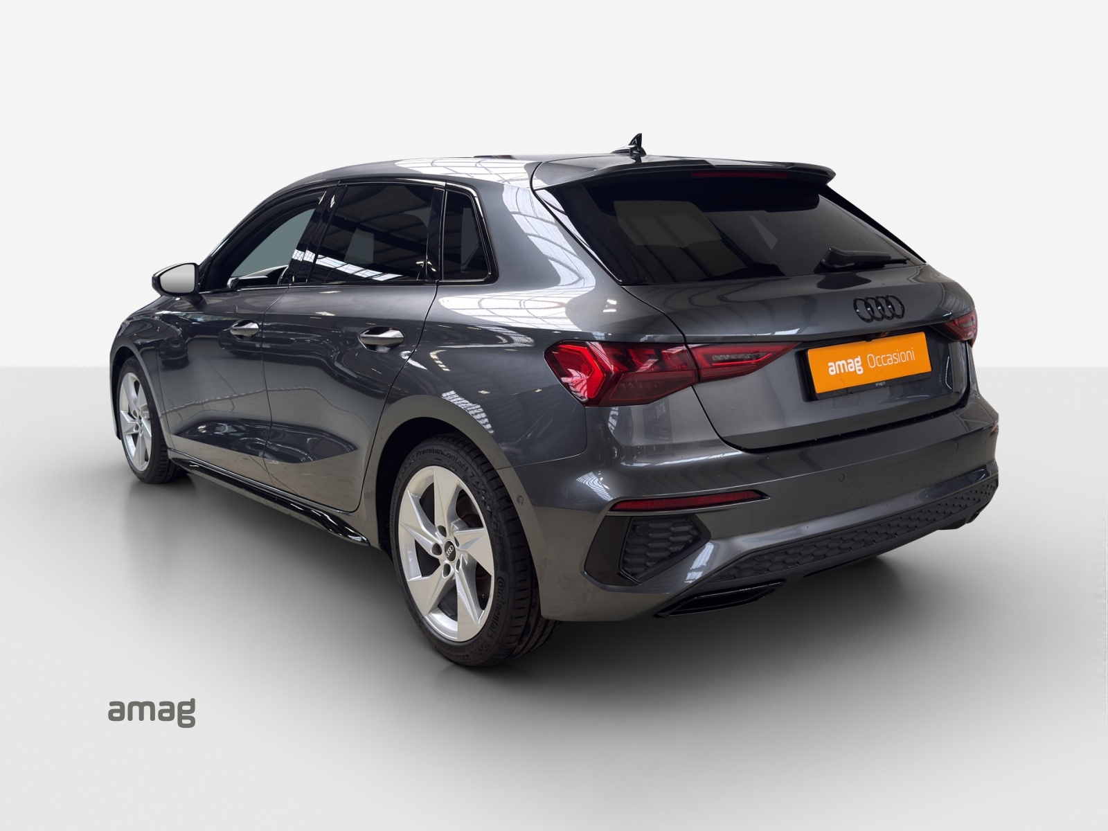 AUDI A3 Sportback 35 TFSI S line Attraction S-tronic-showroom-element-2