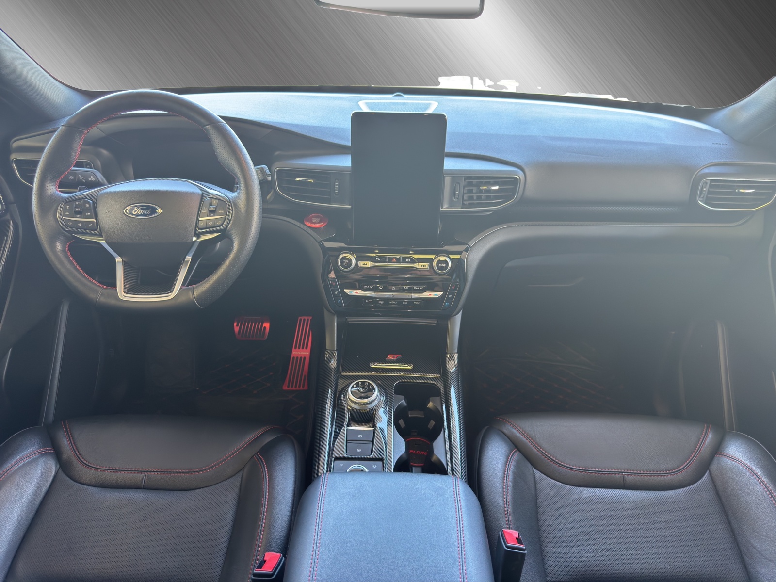 FORD Explorer 3.0 V6 Plug-in Hybrid 4x4-image-8