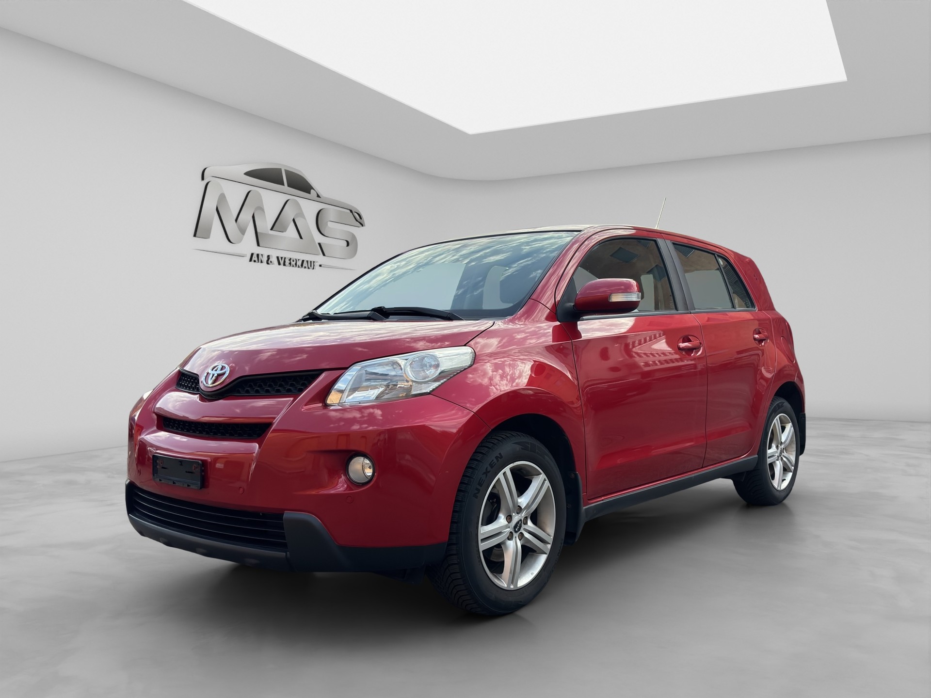 TOYOTA UrbanCruiser 1.4 D-4D Linea Luna 4WD