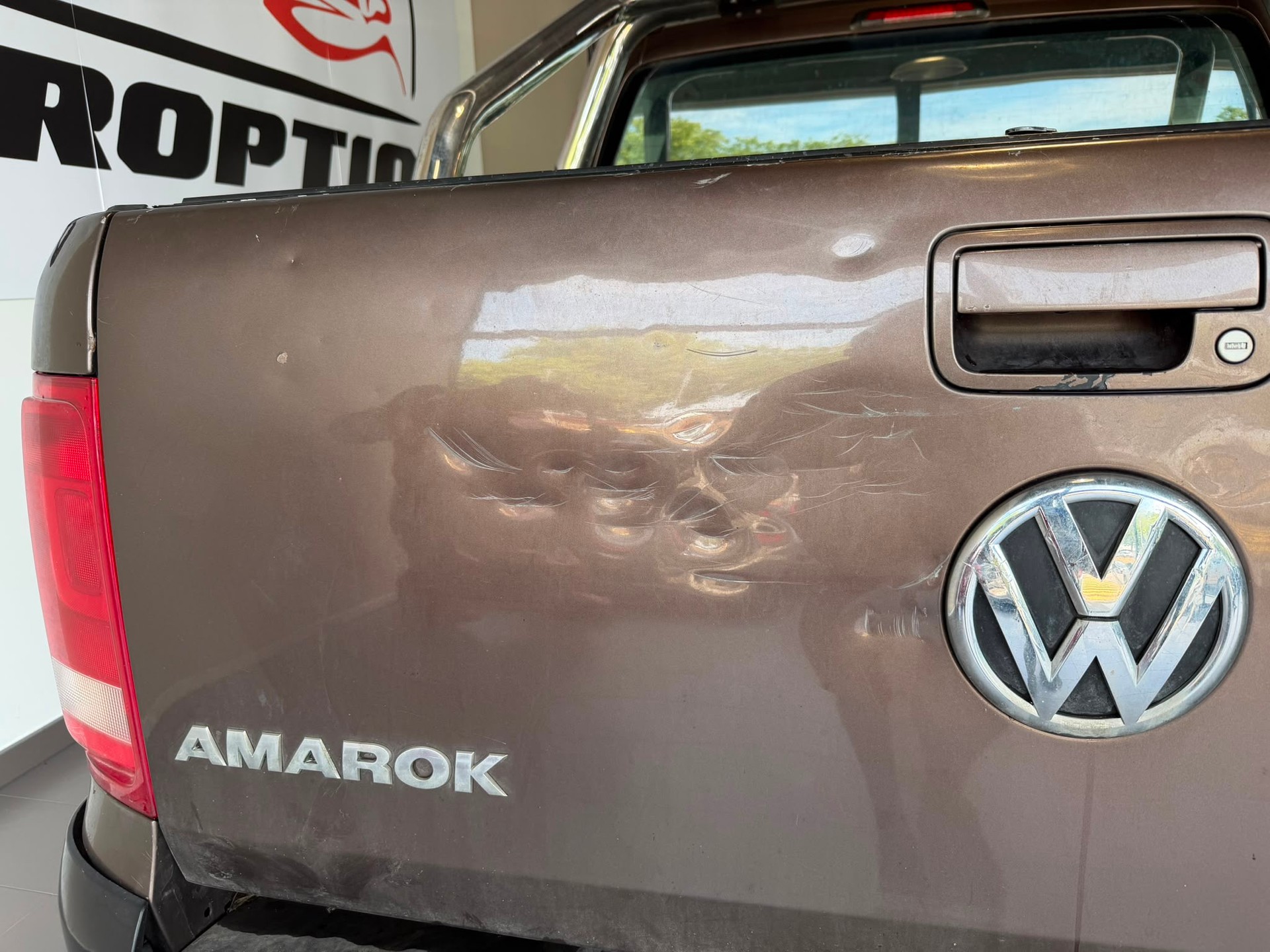 VW Amarok 2.0 BiTDI Ultimate 4Motion permanent A-image-9