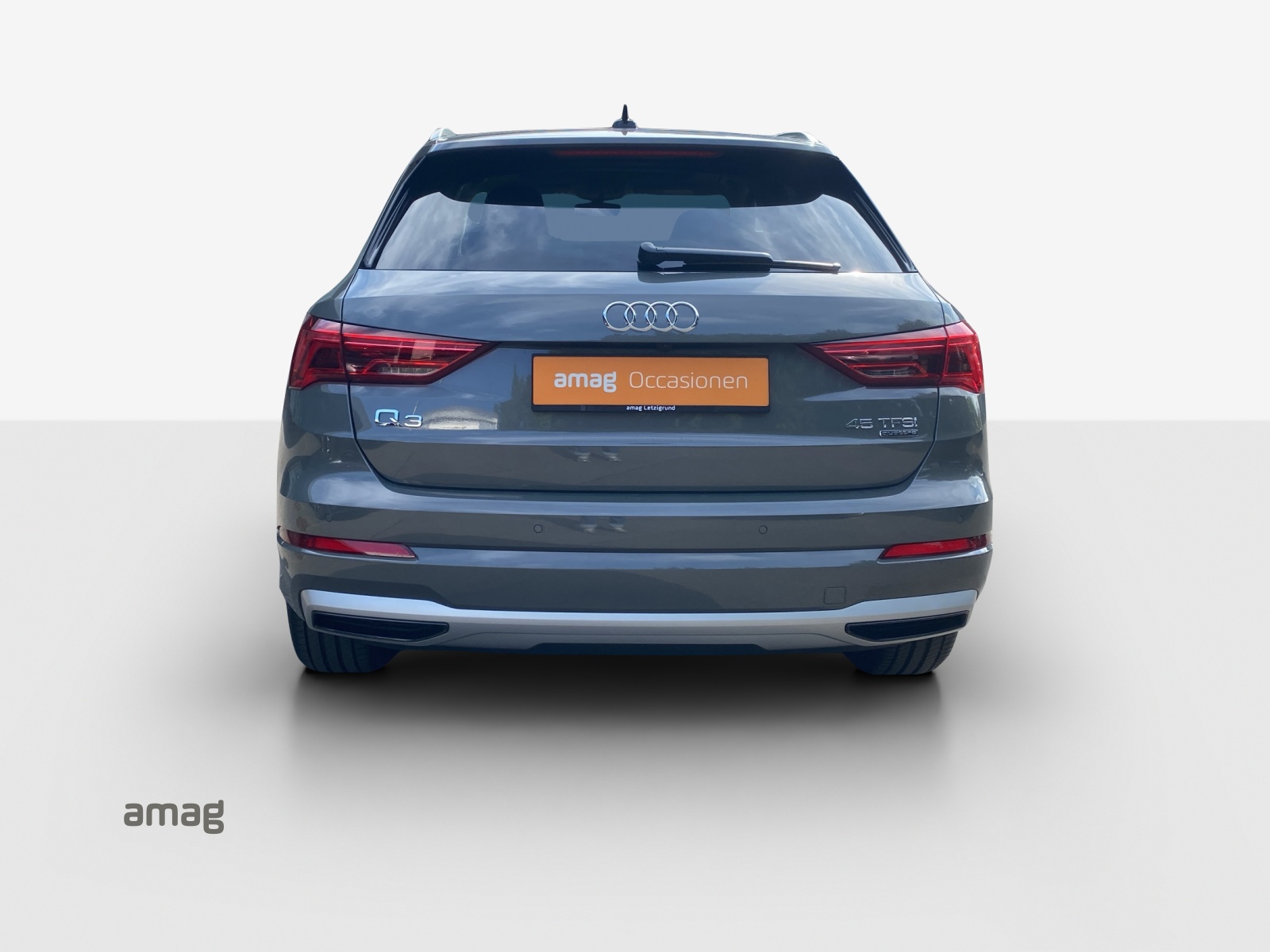 AUDI Q3 45 TFSI advanced quattro S-tronic-showroom-element-3