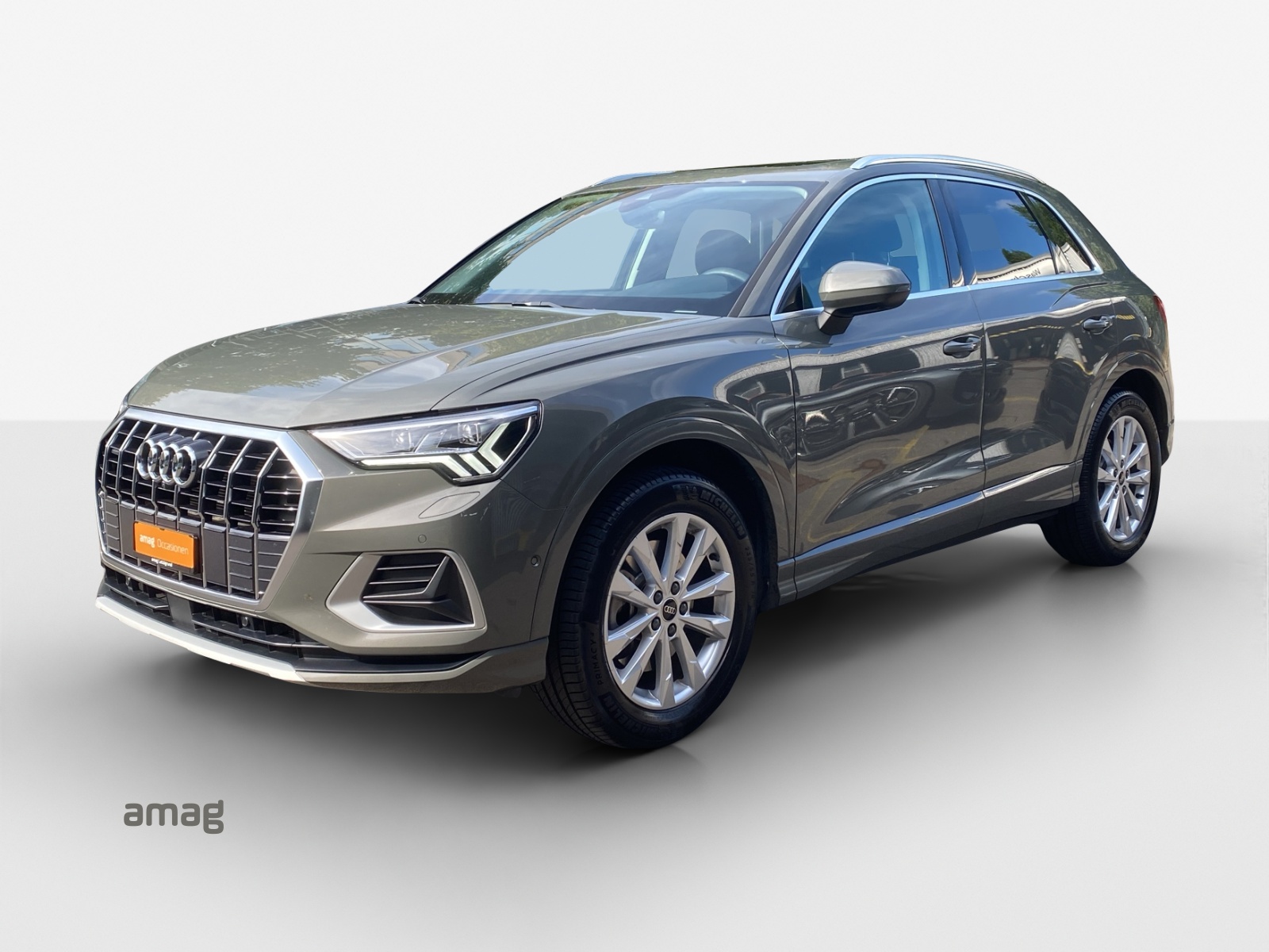 AUDI Q3 45 TFSI advanced quattro S-tronic