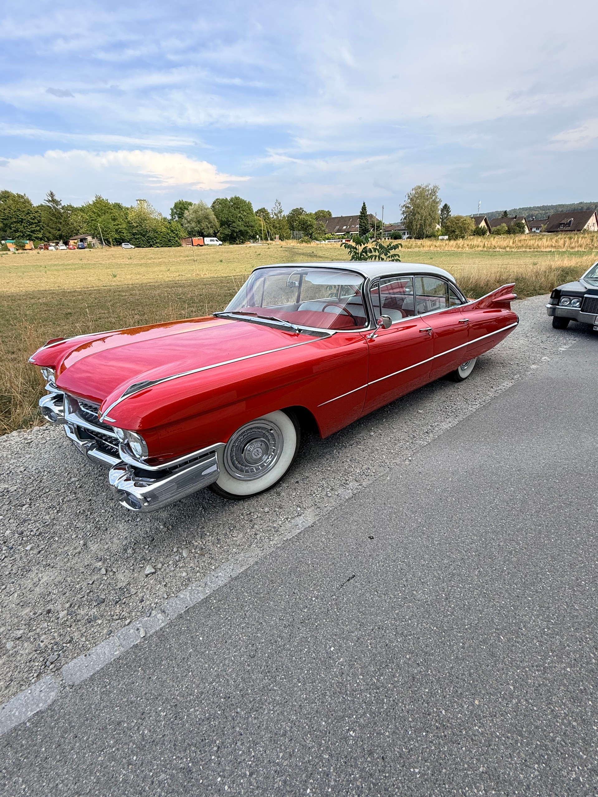 CADILLAC Deville
