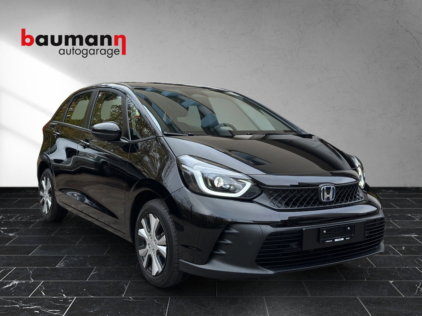 HONDA Jazz 1.5i-MMD Elegance E-CVT-showroom-element-1