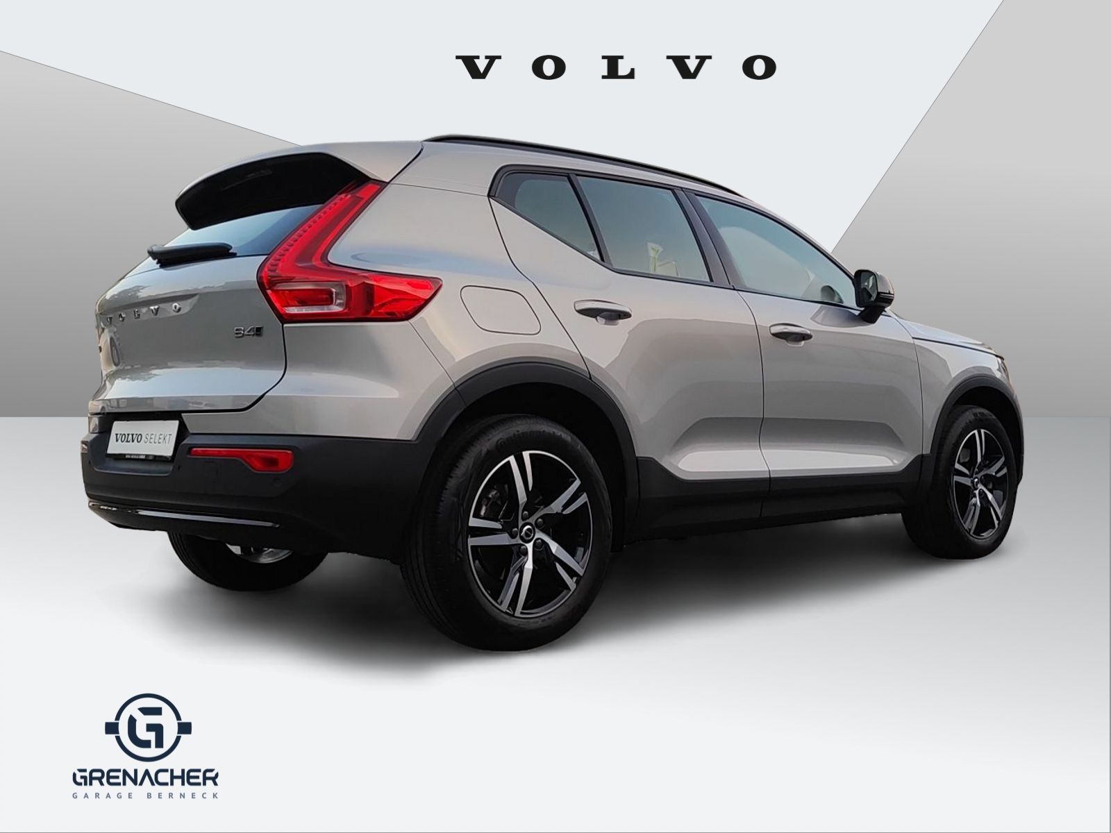 VOLVO XC40 2.0 B4 MH Plus Dark AWD-showroom-element-3