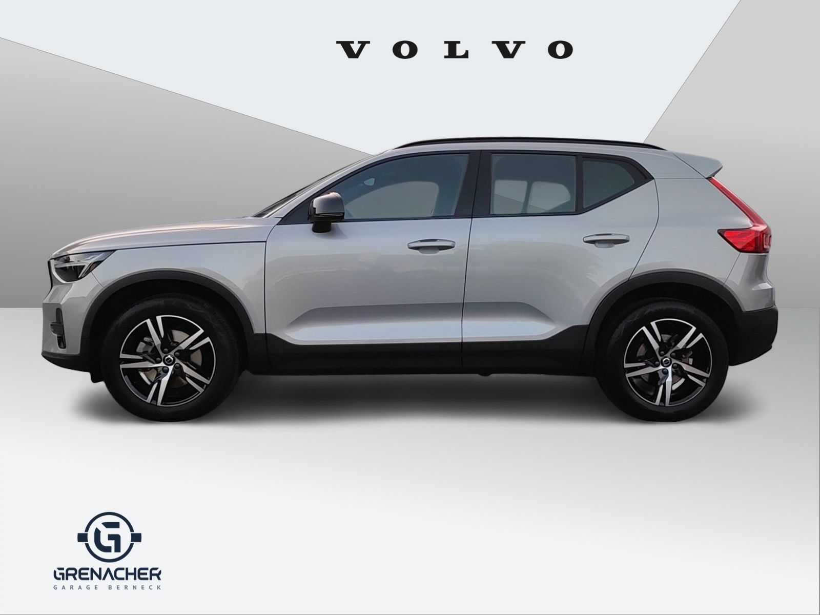 VOLVO XC40 2.0 B4 MH Plus Dark AWD-showroom-element-2