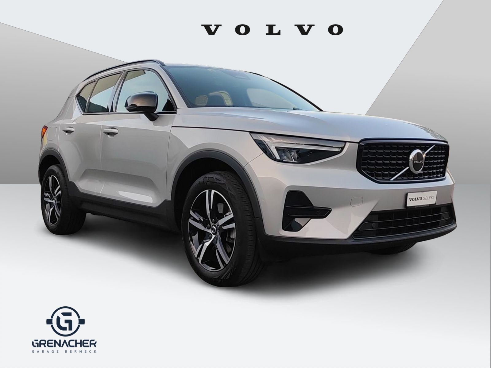 VOLVO XC40 2.0 B4 MH Plus Dark AWD-image-5