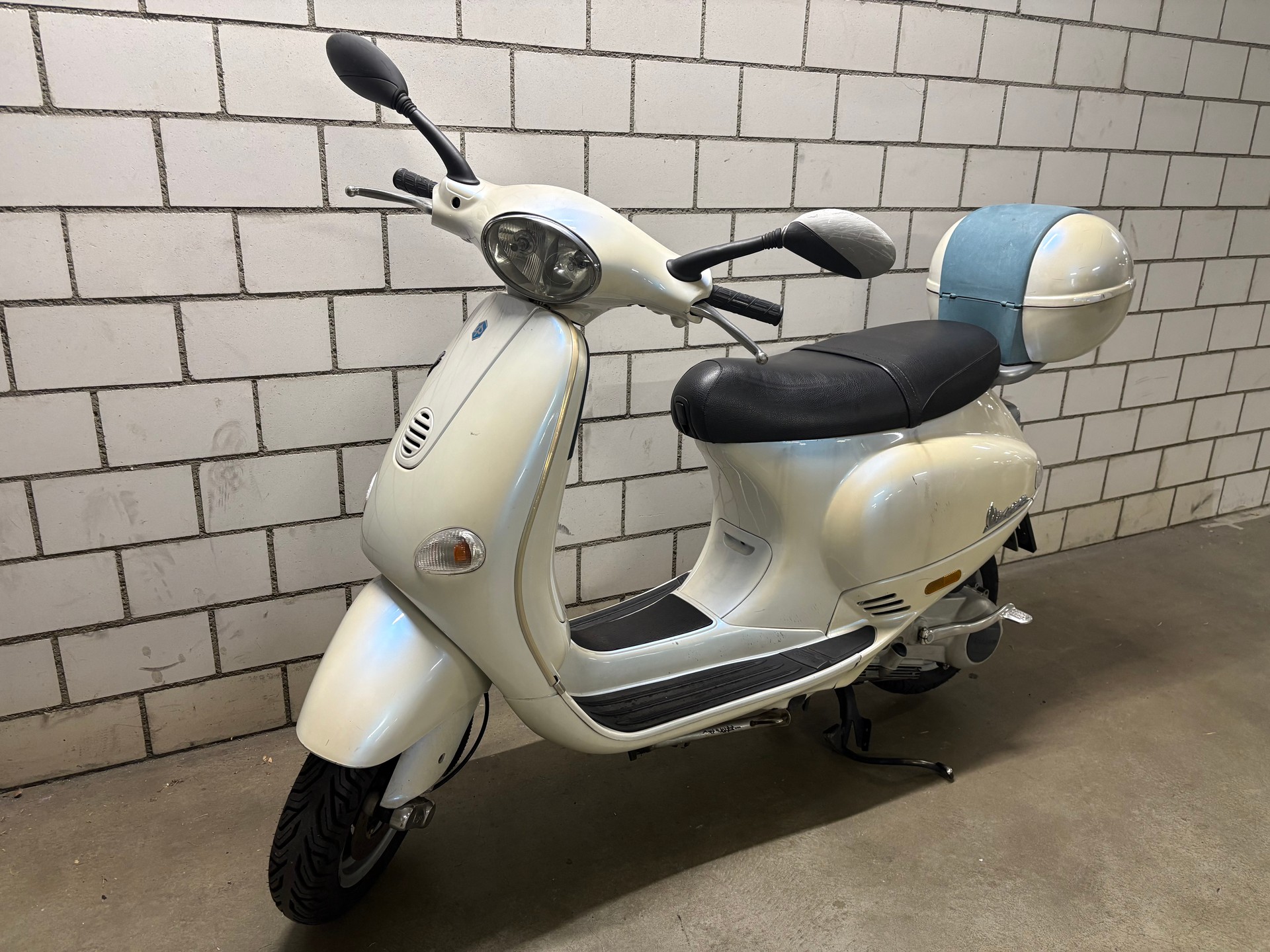 PIAGGIO Vespa 125 ET4-image-5
