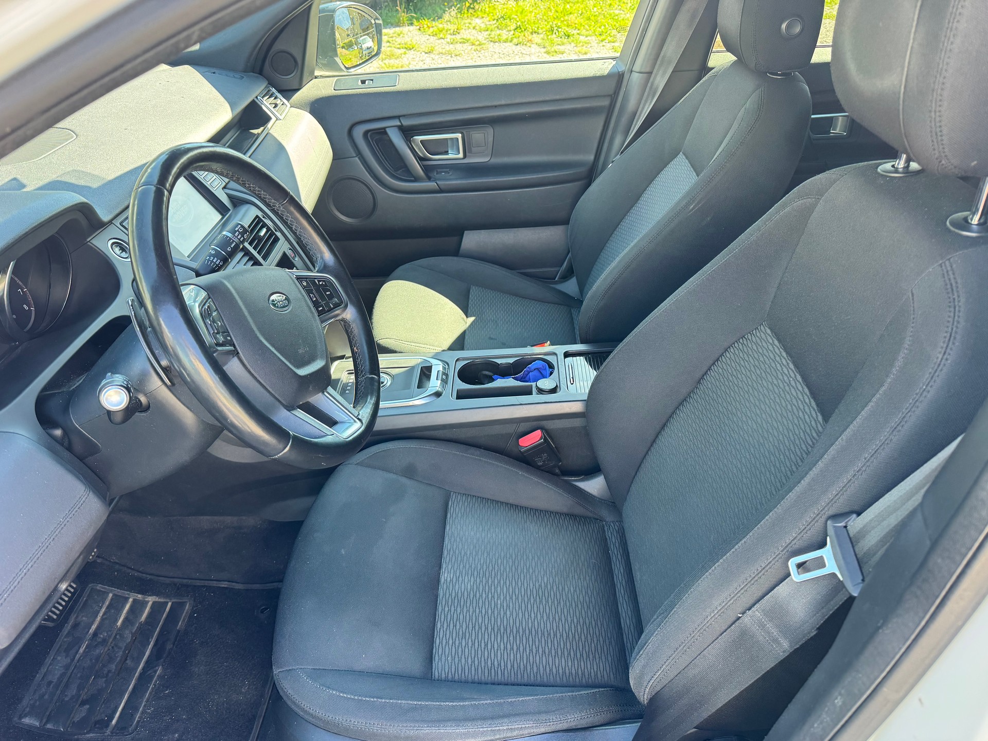LAND ROVER Discovery Sport 2.0 Si4 SE AT9-image-8