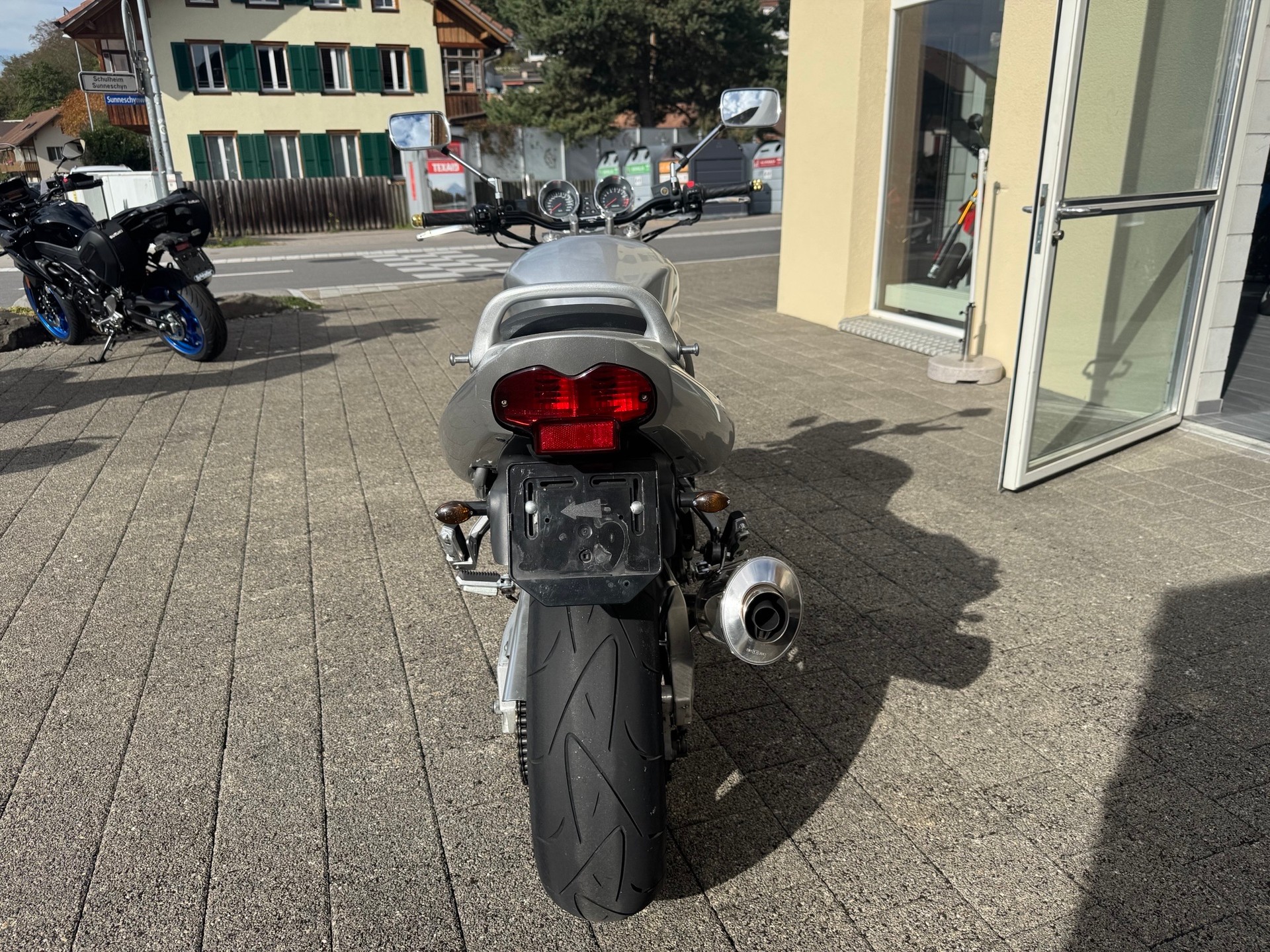 SUZUKI GSF 1200 Bandit-image-3