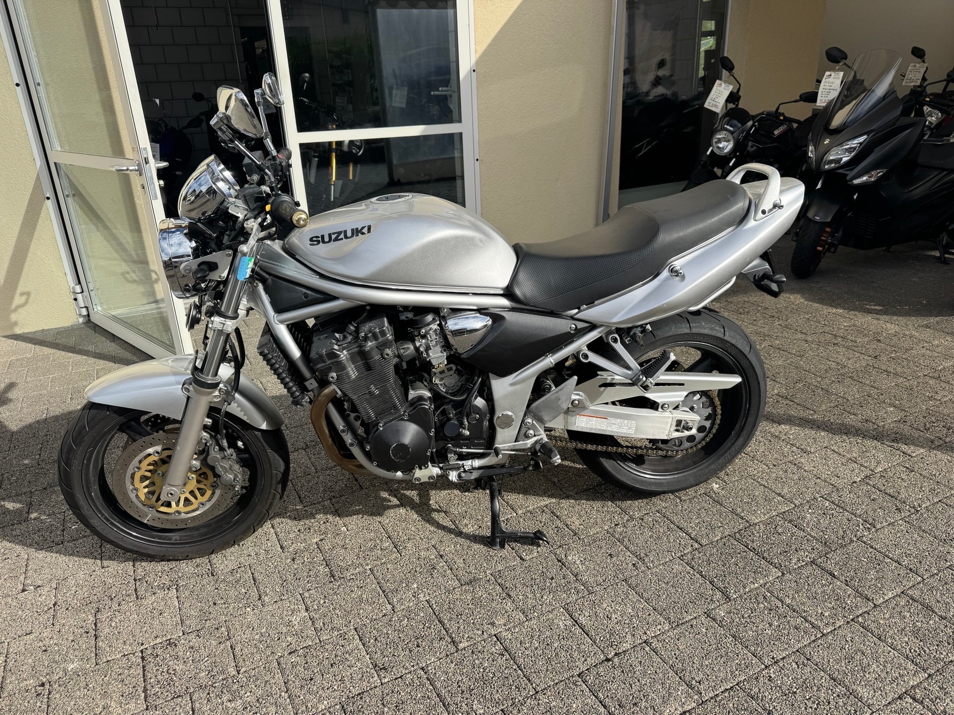 SUZUKI GSF 1200 Bandit-image-0