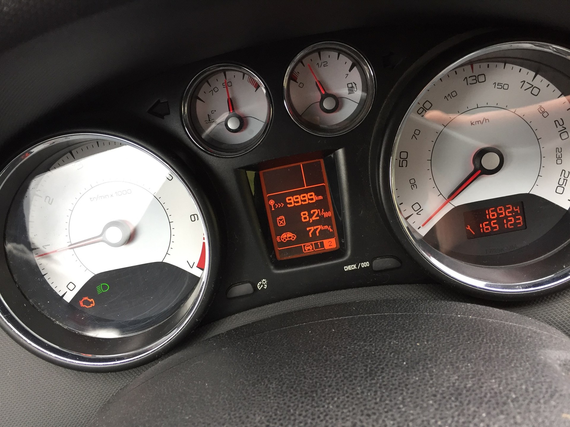 PEUGEOT 308 CC 1.6 16V VTi Access-image-11