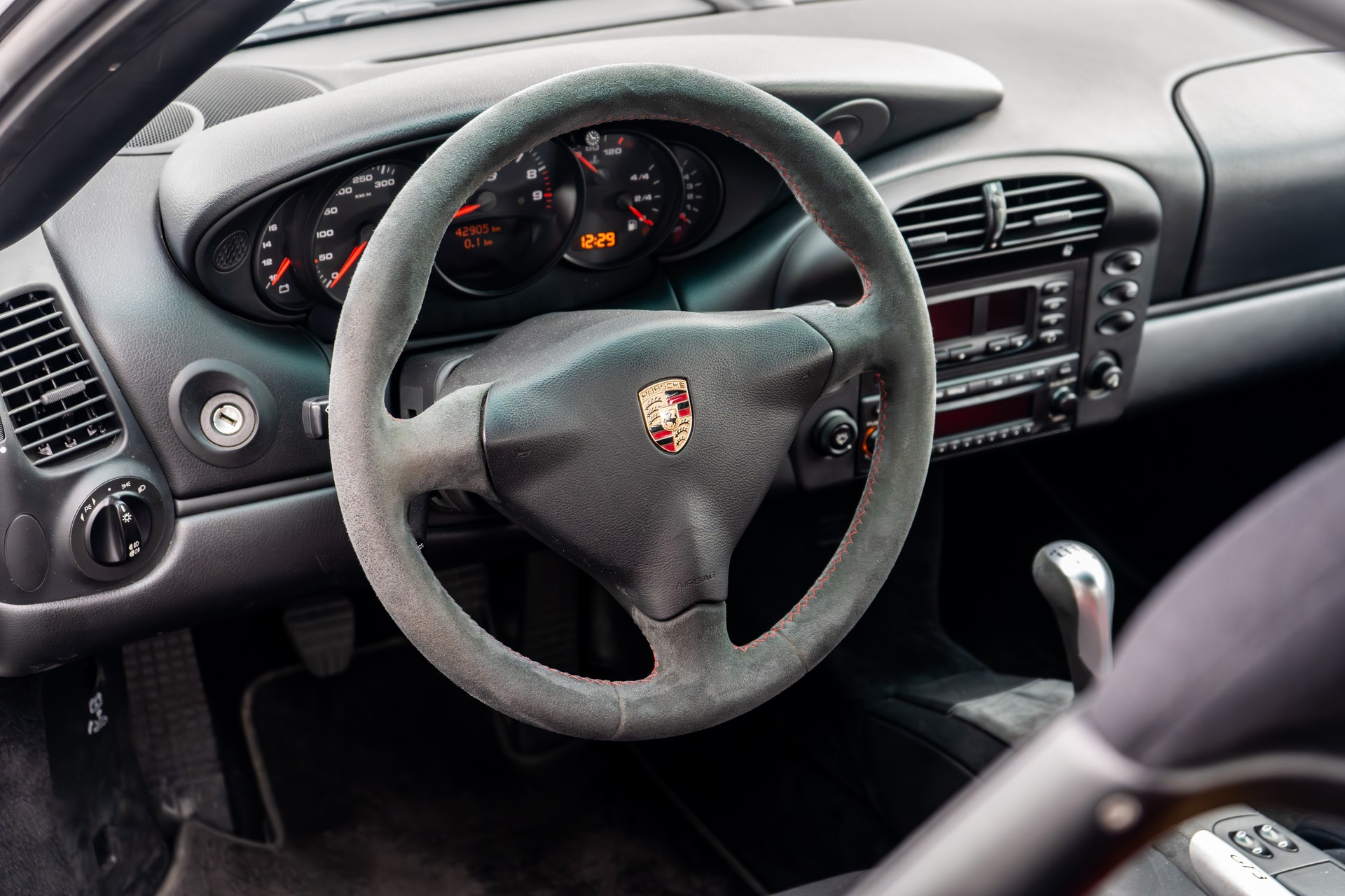 PORSCHE 911 GT3 RS-image-10