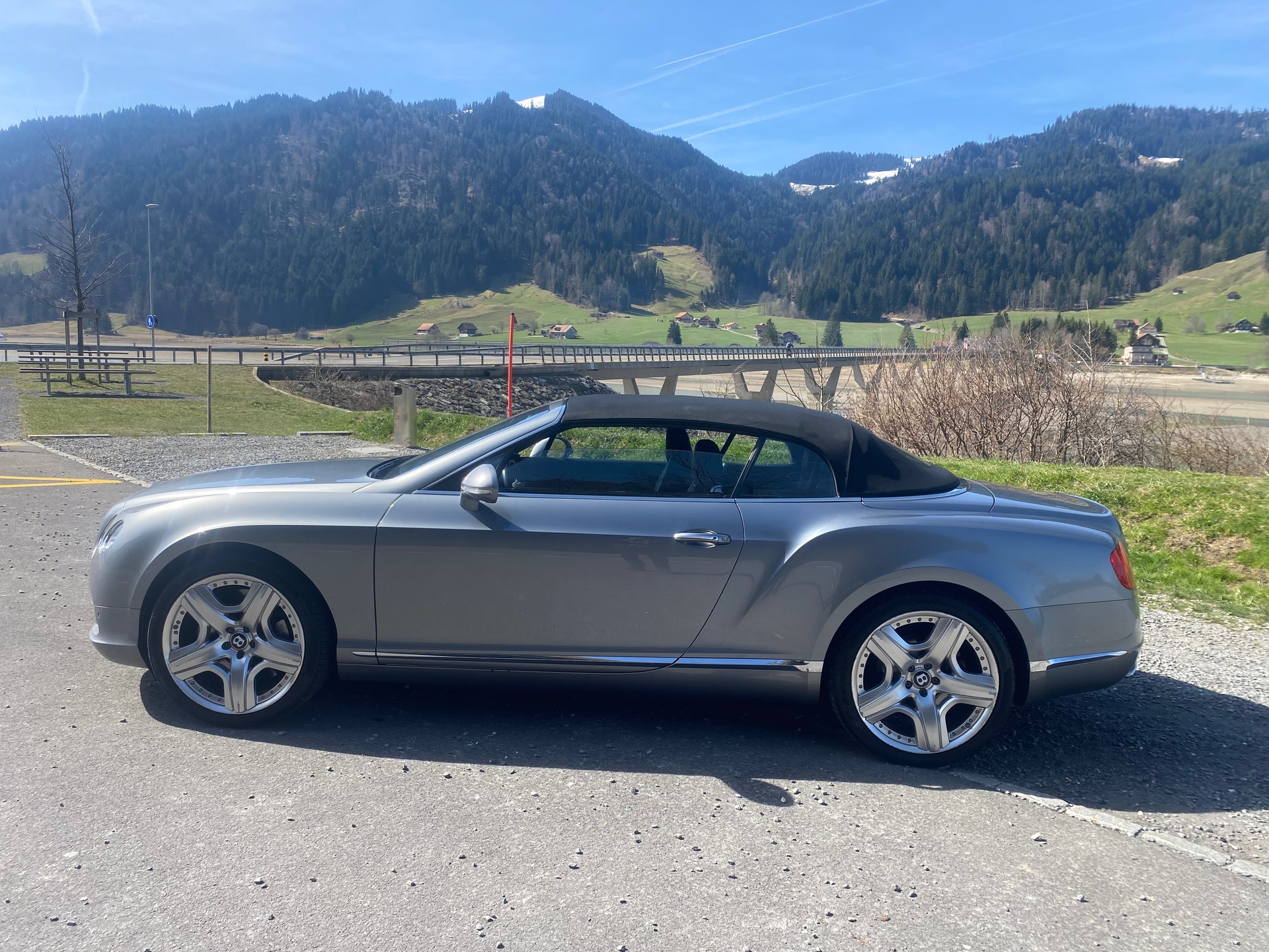 BENTLEY GTC W12-image-3