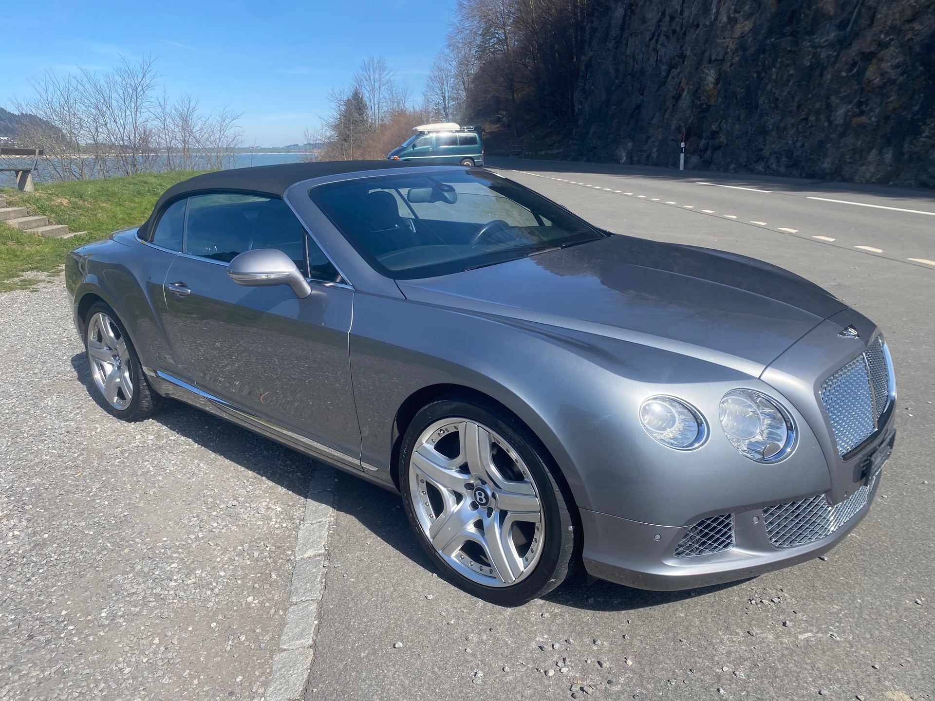 BENTLEY GTC W12-image-7