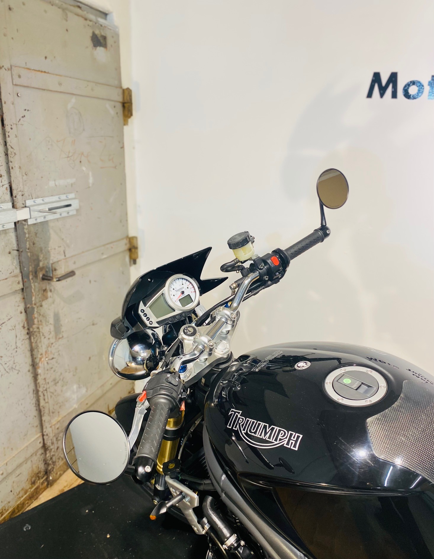 TRIUMPH Speed Triple 1050-image-7