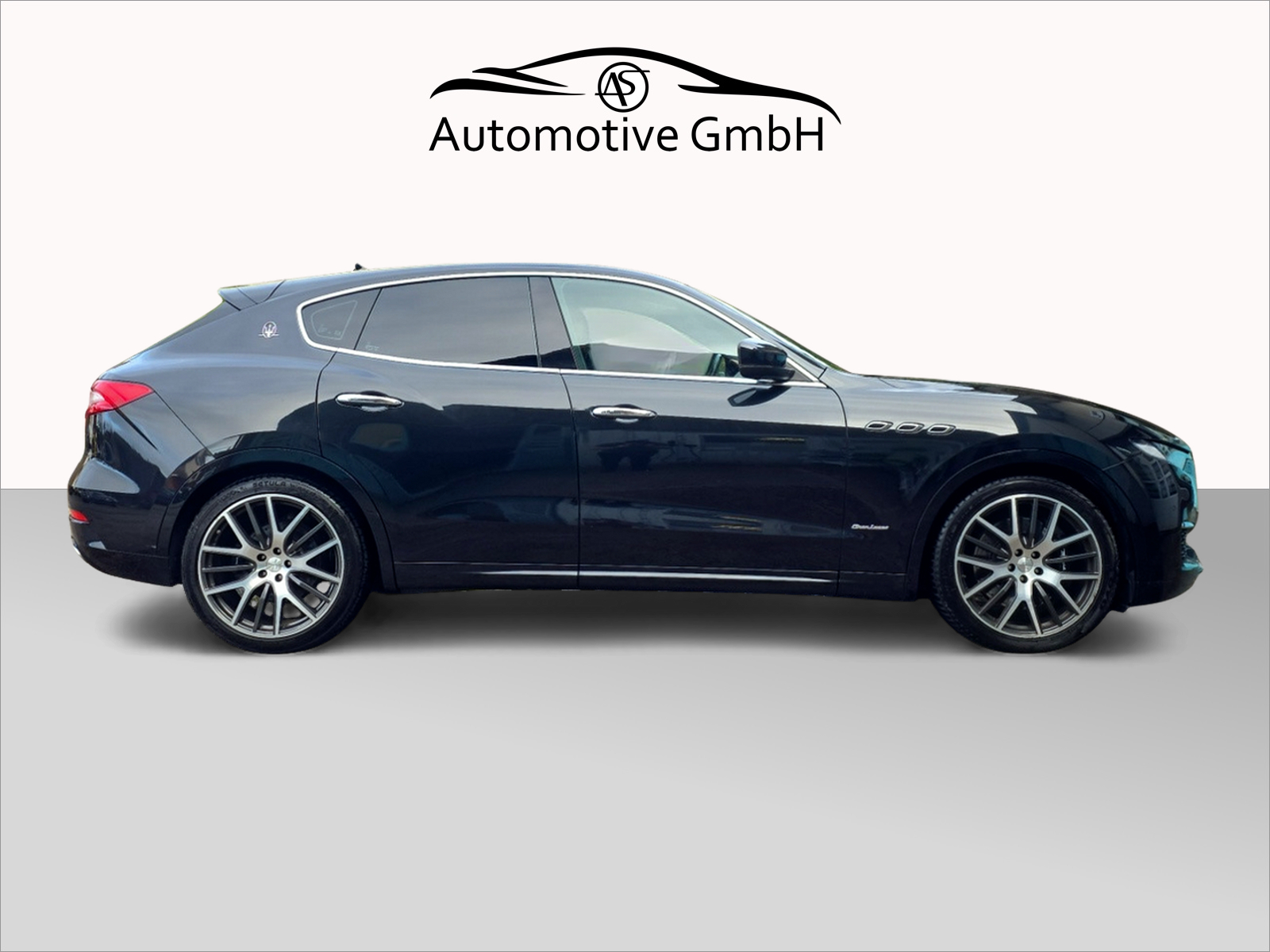 MASERATI Levante S 3.0V6 GranLusso Automatica-image-5
