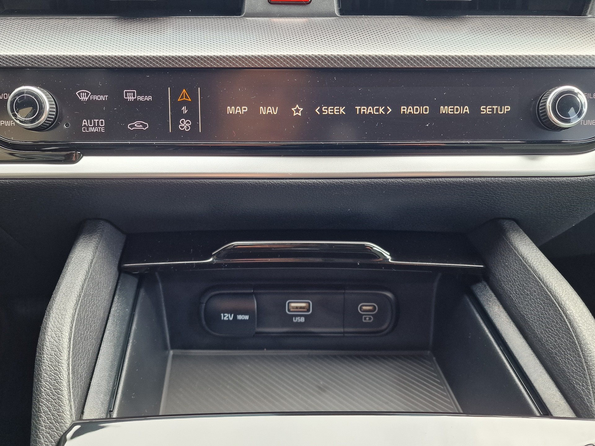 KIA Sportage 1.6T-GDi HEV Power Edition 4x4 A-image-11
