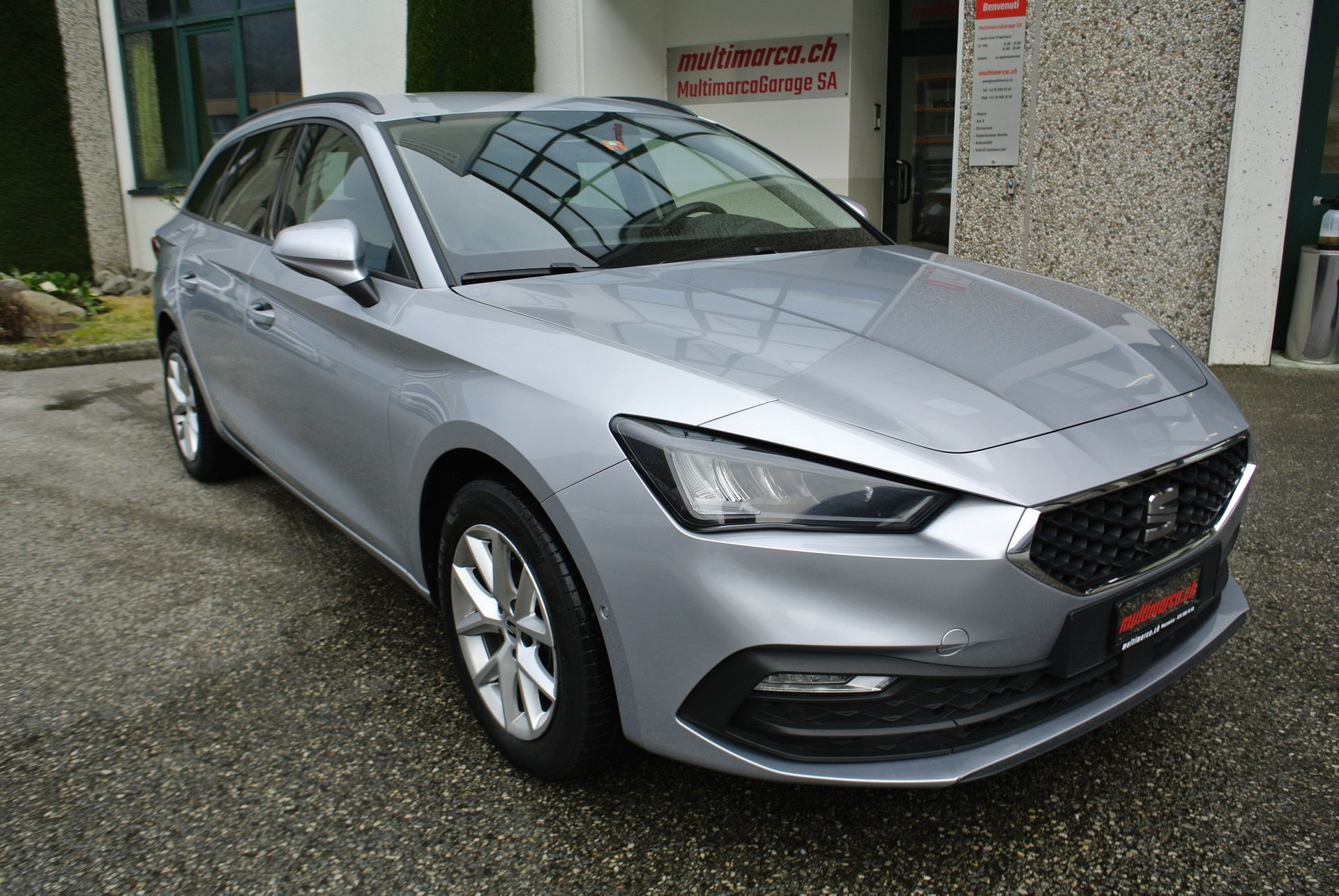 SEAT Leon ST 2.0 TDI EVO DSG Style-showroom-element-2
