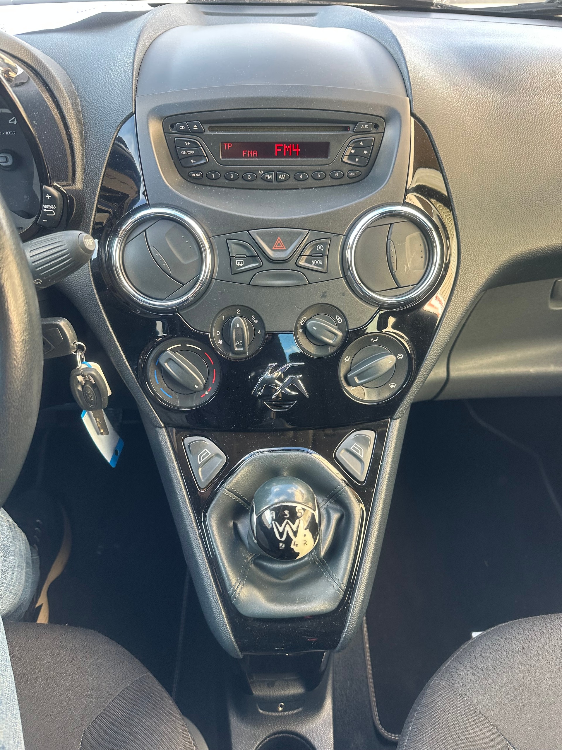 FORD KA 1.25 Grand Prix-image-10