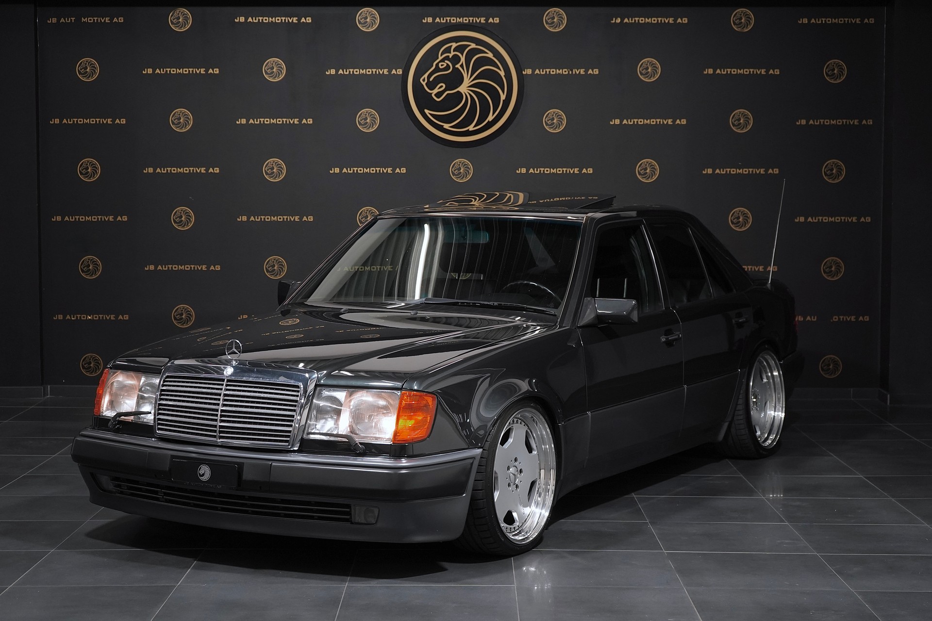MERCEDES-BENZ 500 E Automatic