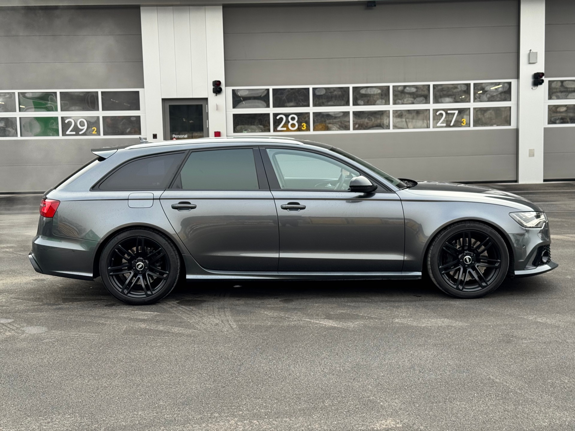 AUDI RS6 Avant 4.0 TFSI V8 quattro Tiptronic-showroom-element-2