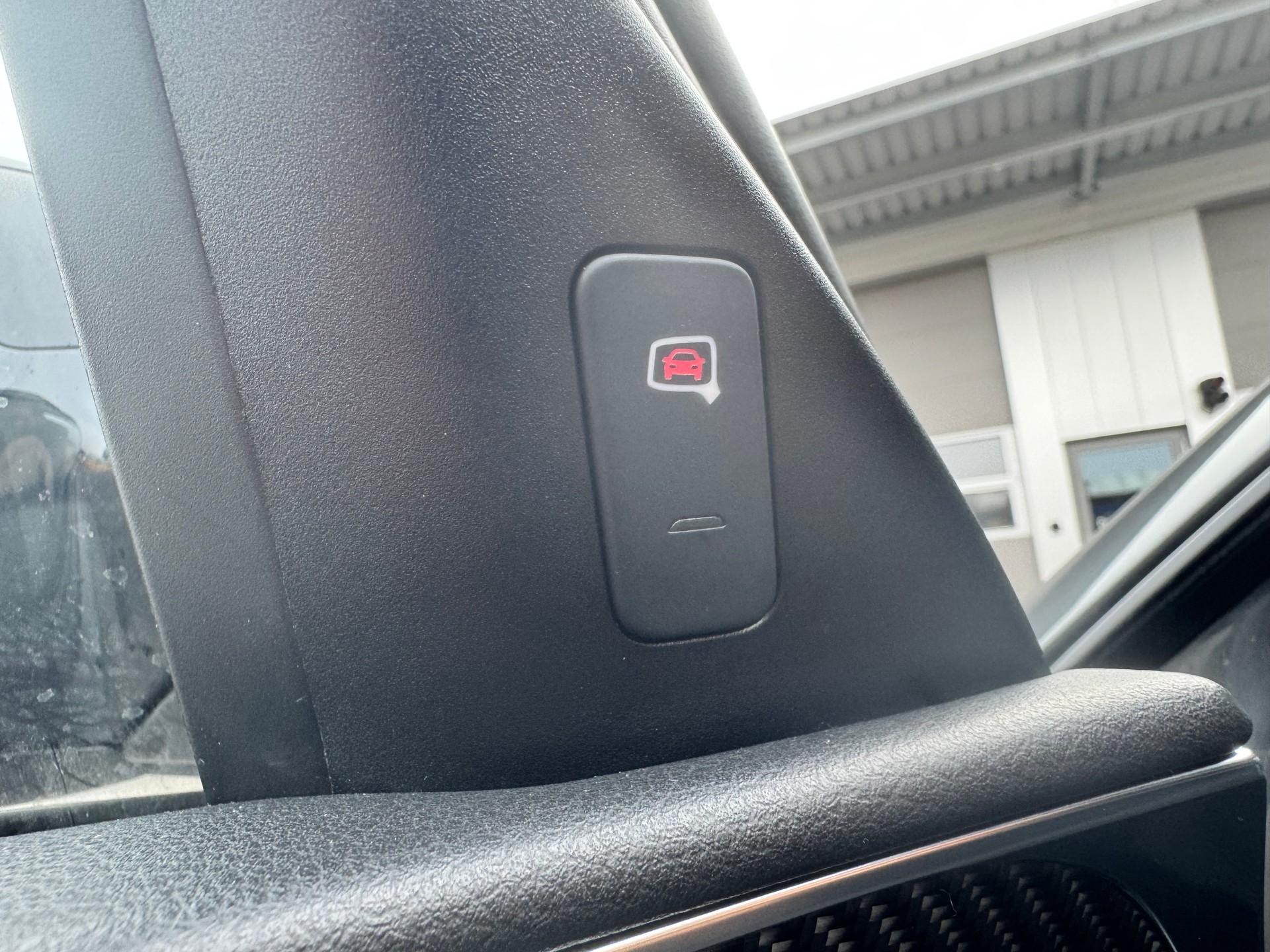 AUDI RS6 Avant 4.0 TFSI V8 quattro Tiptronic-image-10
