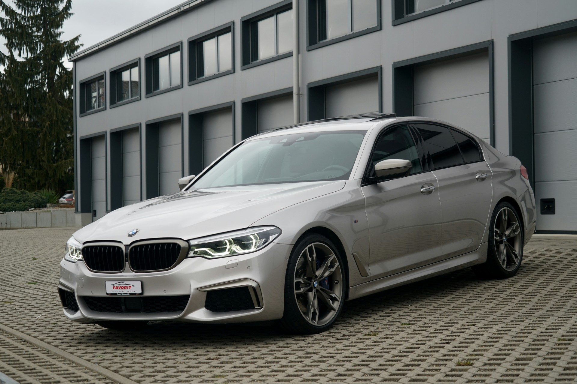 BMW M550d xDrive Steptronic (CH)