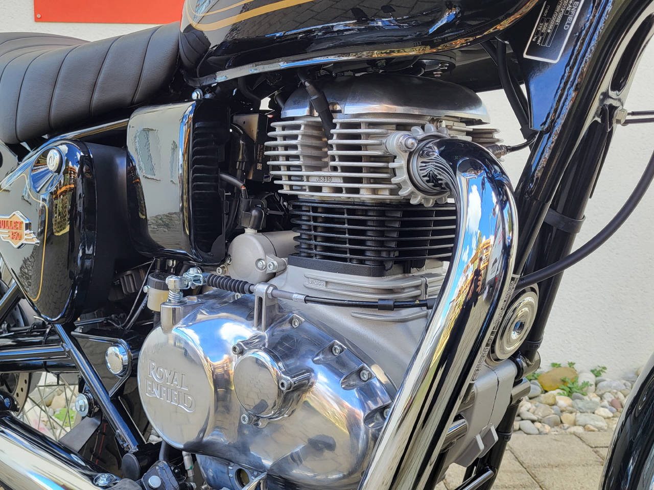 ROYAL ENFIELD Bullet 350-image-9