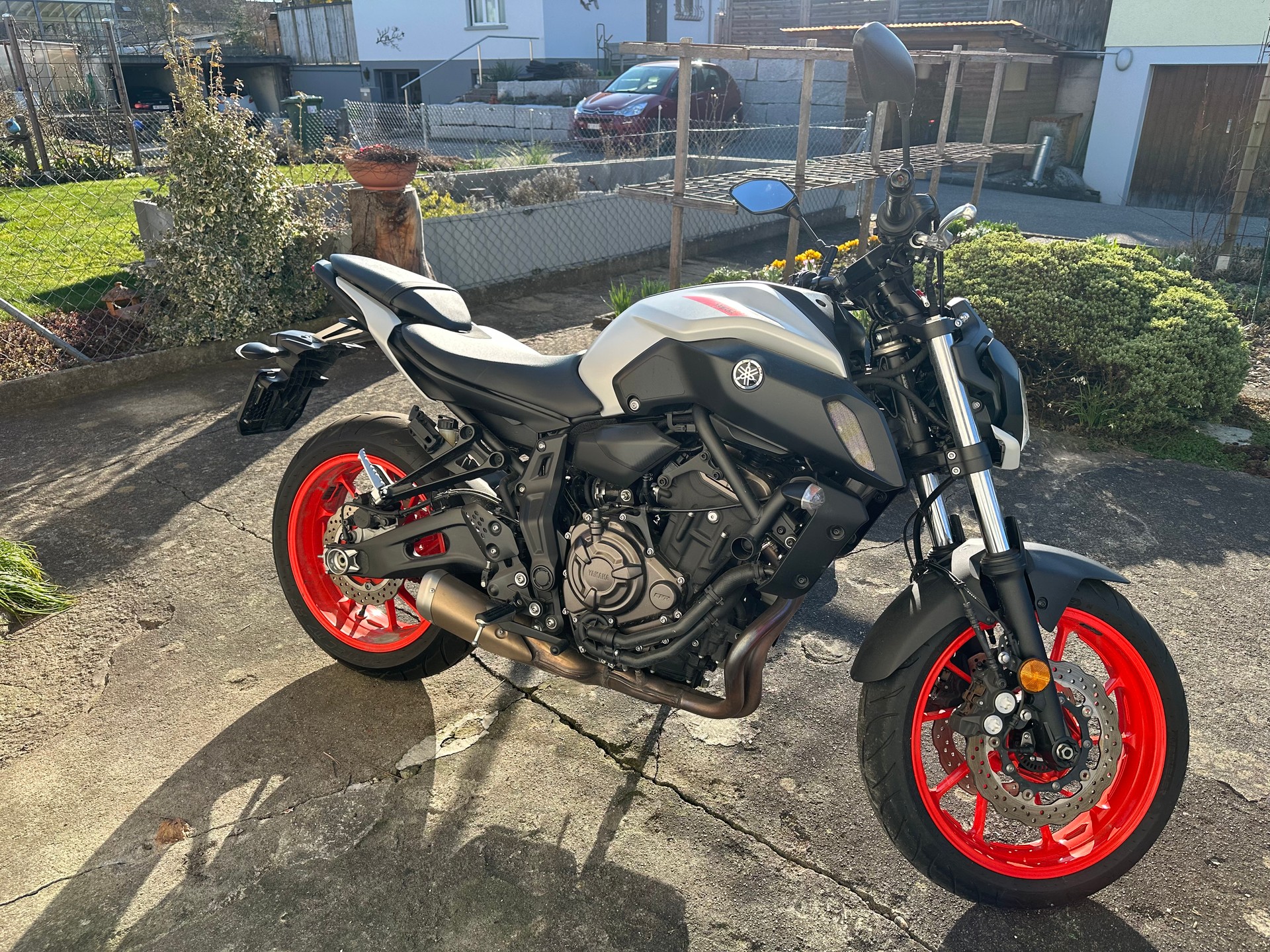 YAMAHA MT-07 ABS-image-2