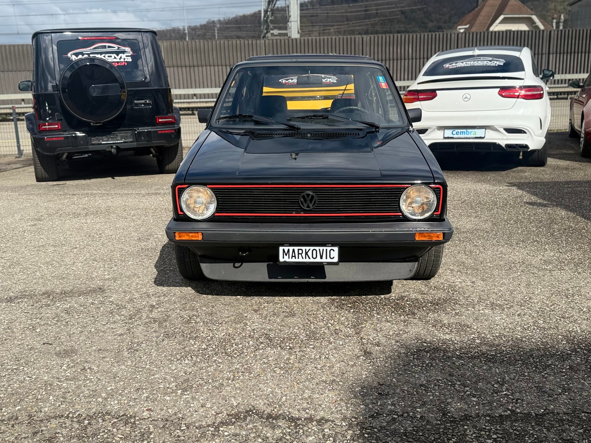 VW Golf 1800 GTI-image-1