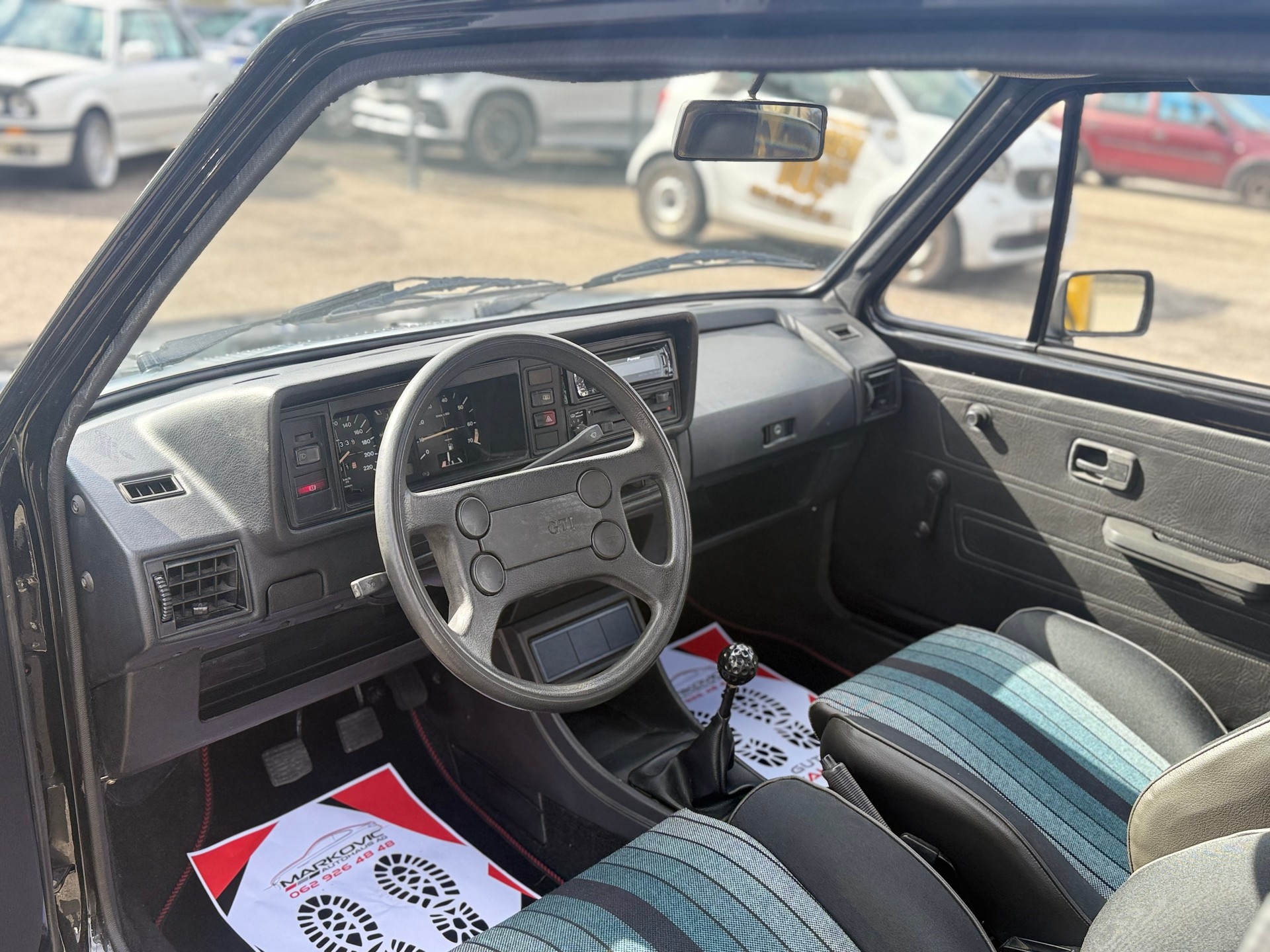 VW Golf 1800 GTI-image-8