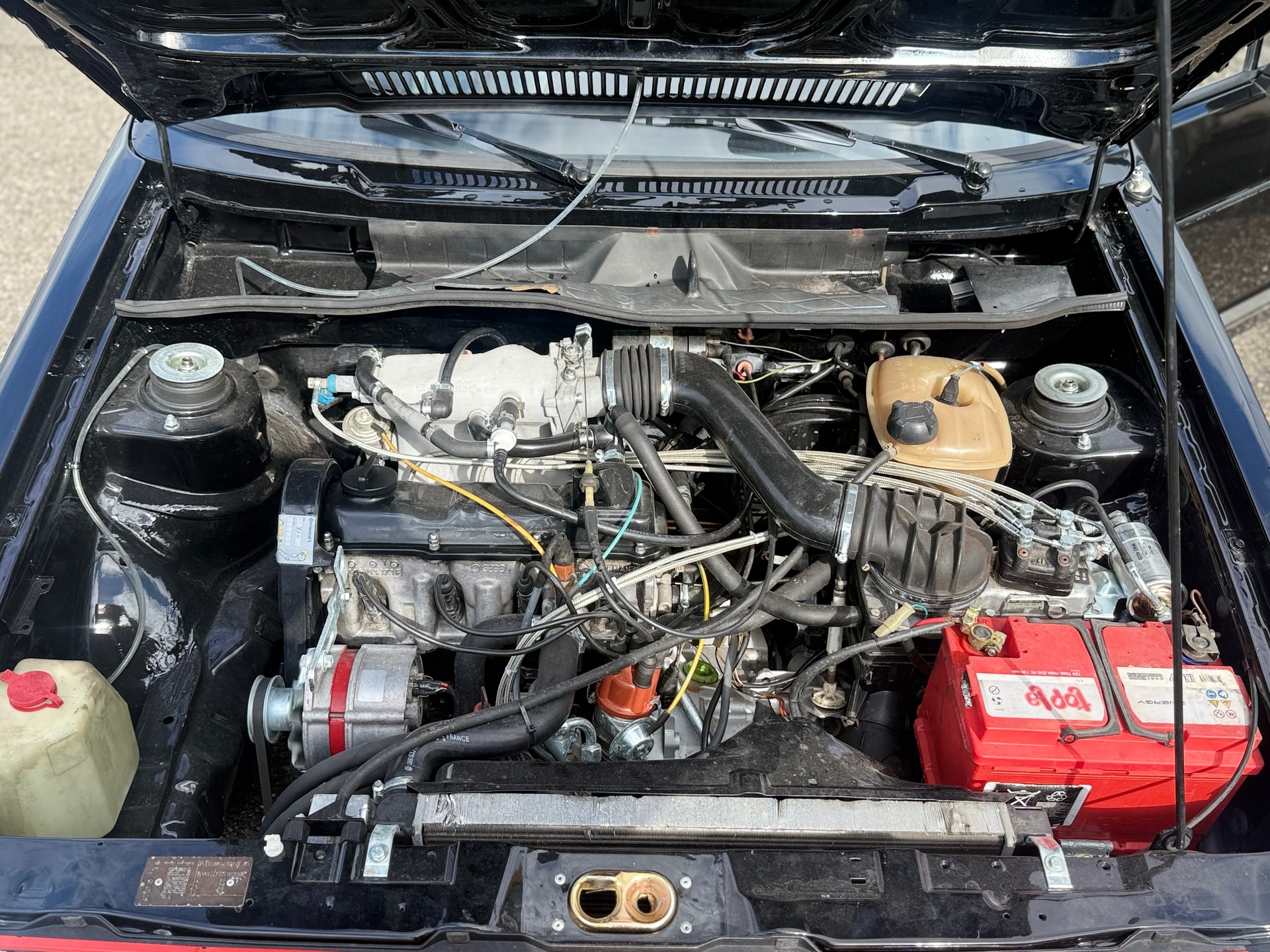 VW Golf 1800 GTI-image-10
