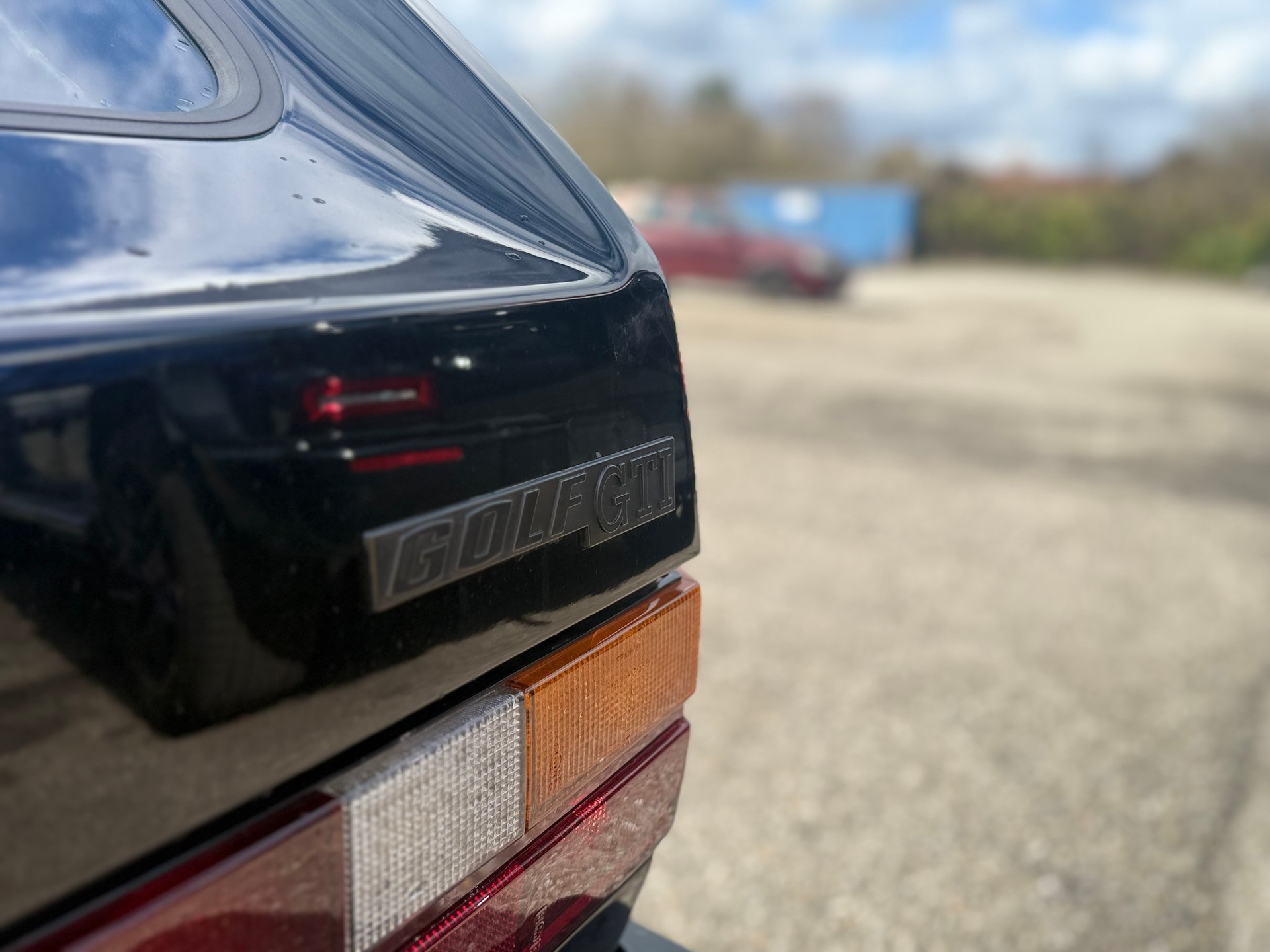 VW Golf 1800 GTI-image-7
