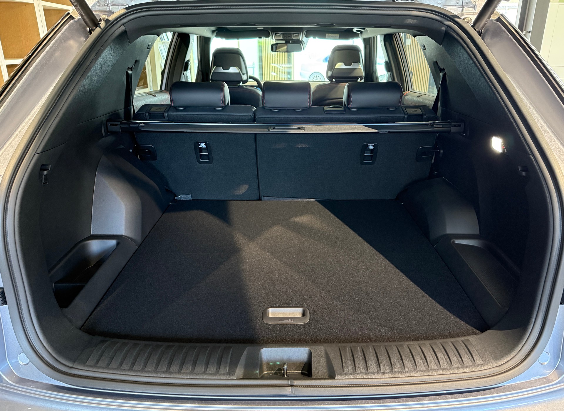KGM-SsangYong Actyon 1.5 T GDI Hybrid Titanium Automat-image-23