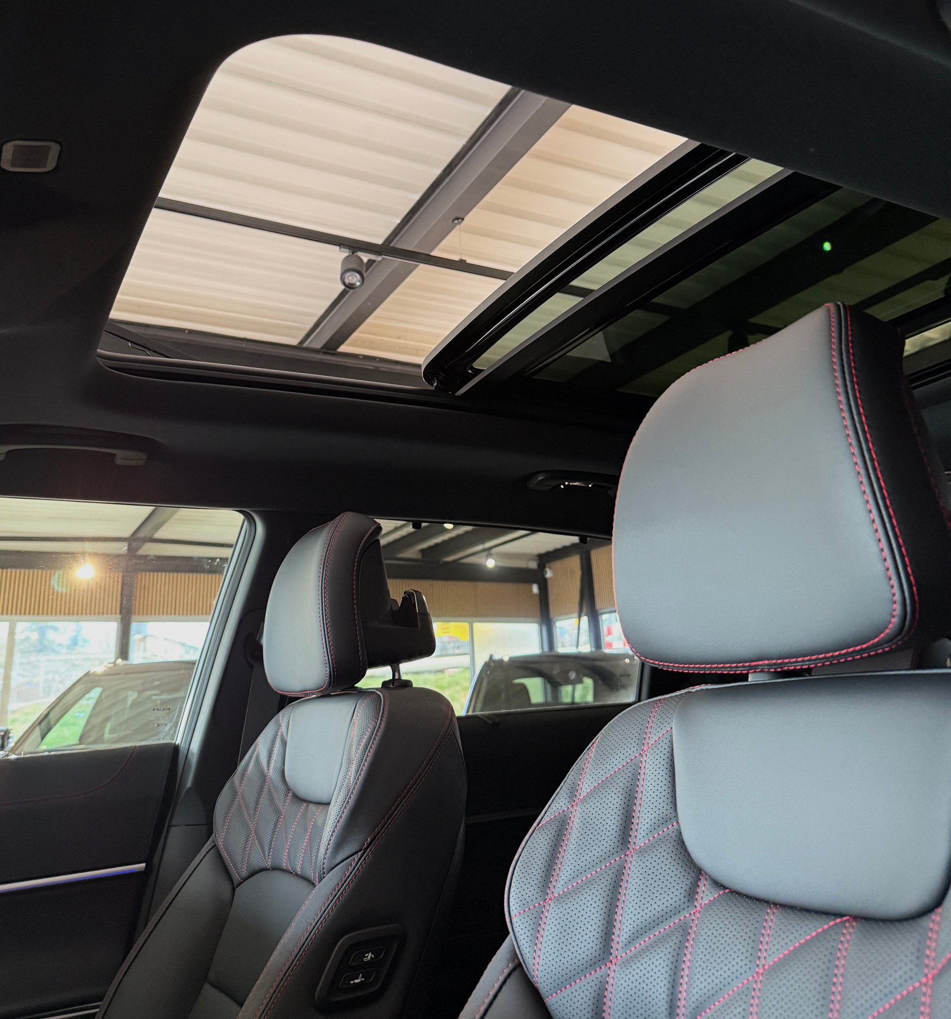 KGM-SsangYong Actyon 1.5 T GDI Hybrid Titanium Automat-image-18