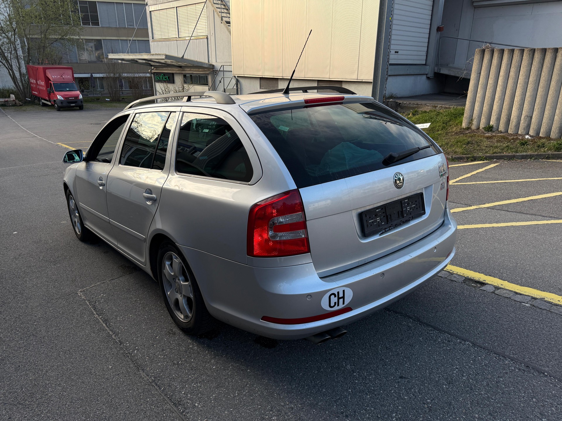 SKODA Octavia 2.0 TDI RS-image-2