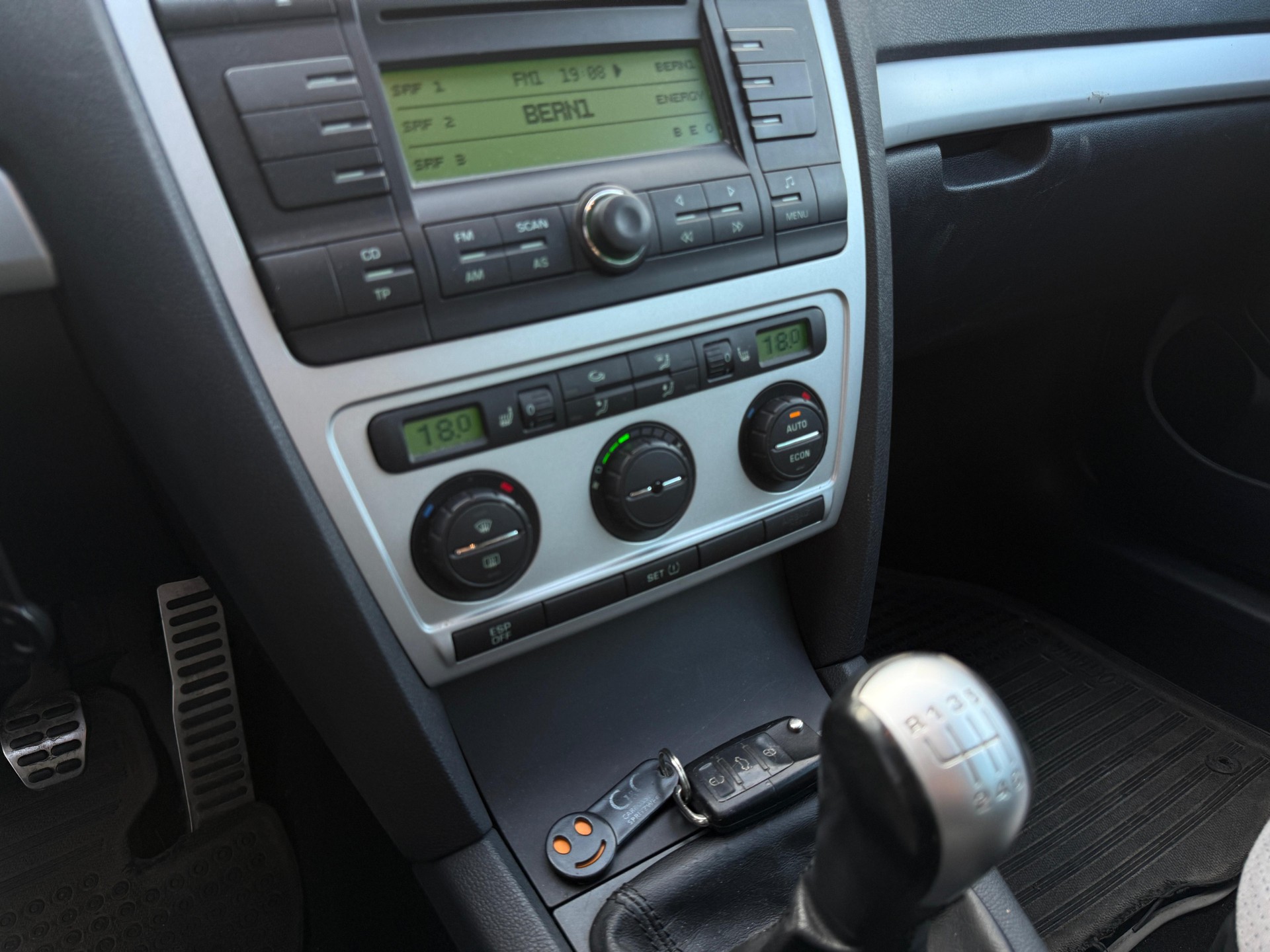 SKODA Octavia 2.0 TDI RS-image-14