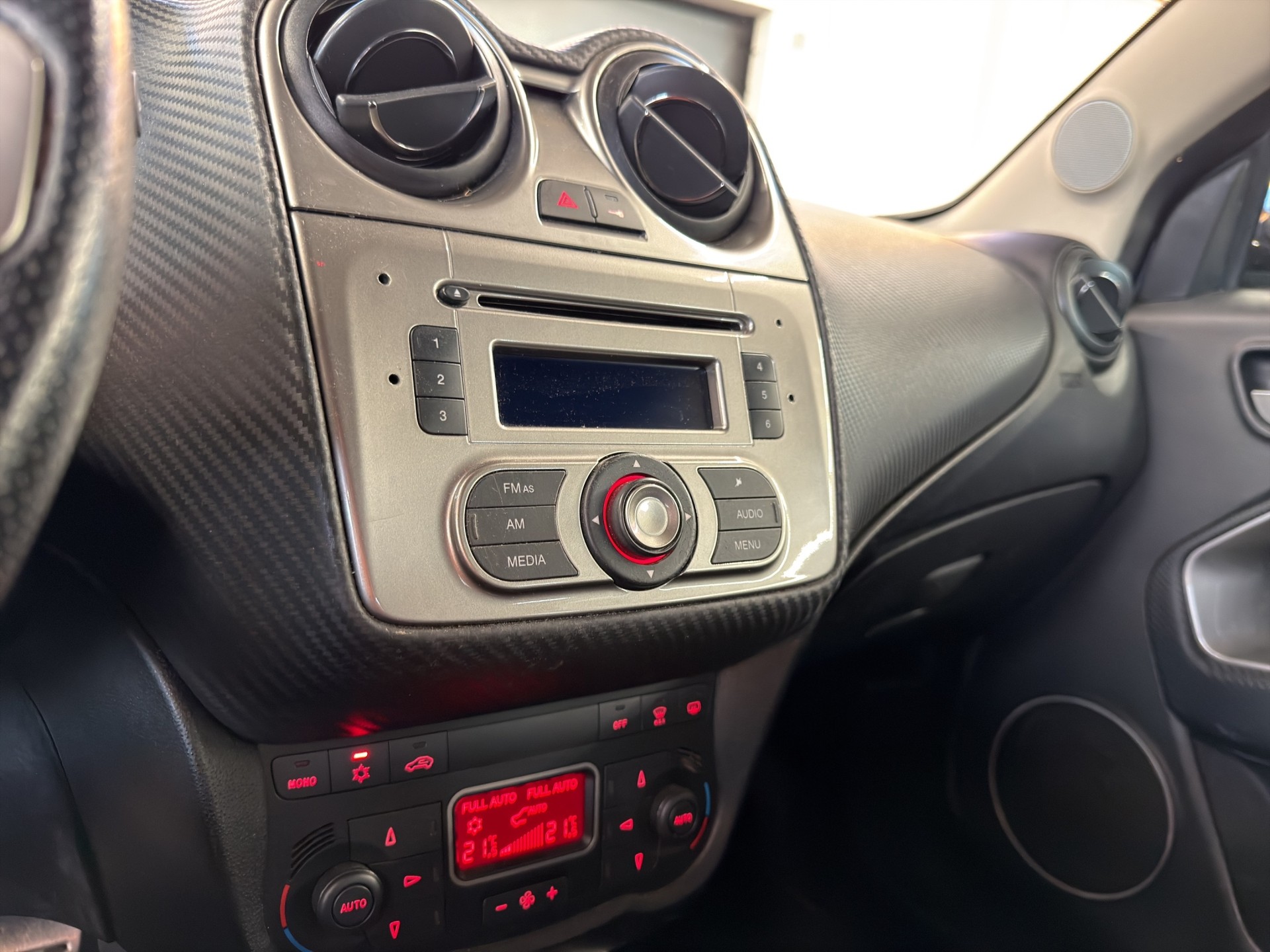 ALFA ROMEO MiTo 1.4 TB Distinctive-image-13